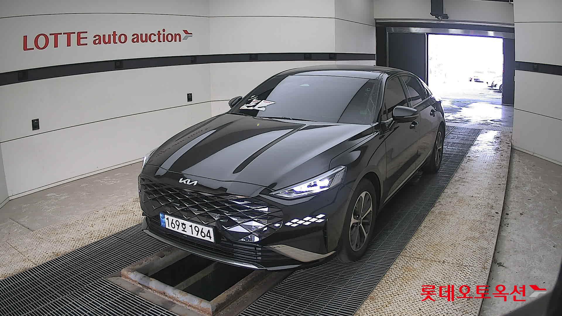 Kia K8 Hybrid 2022 Aurora Black Pearl из Кореи