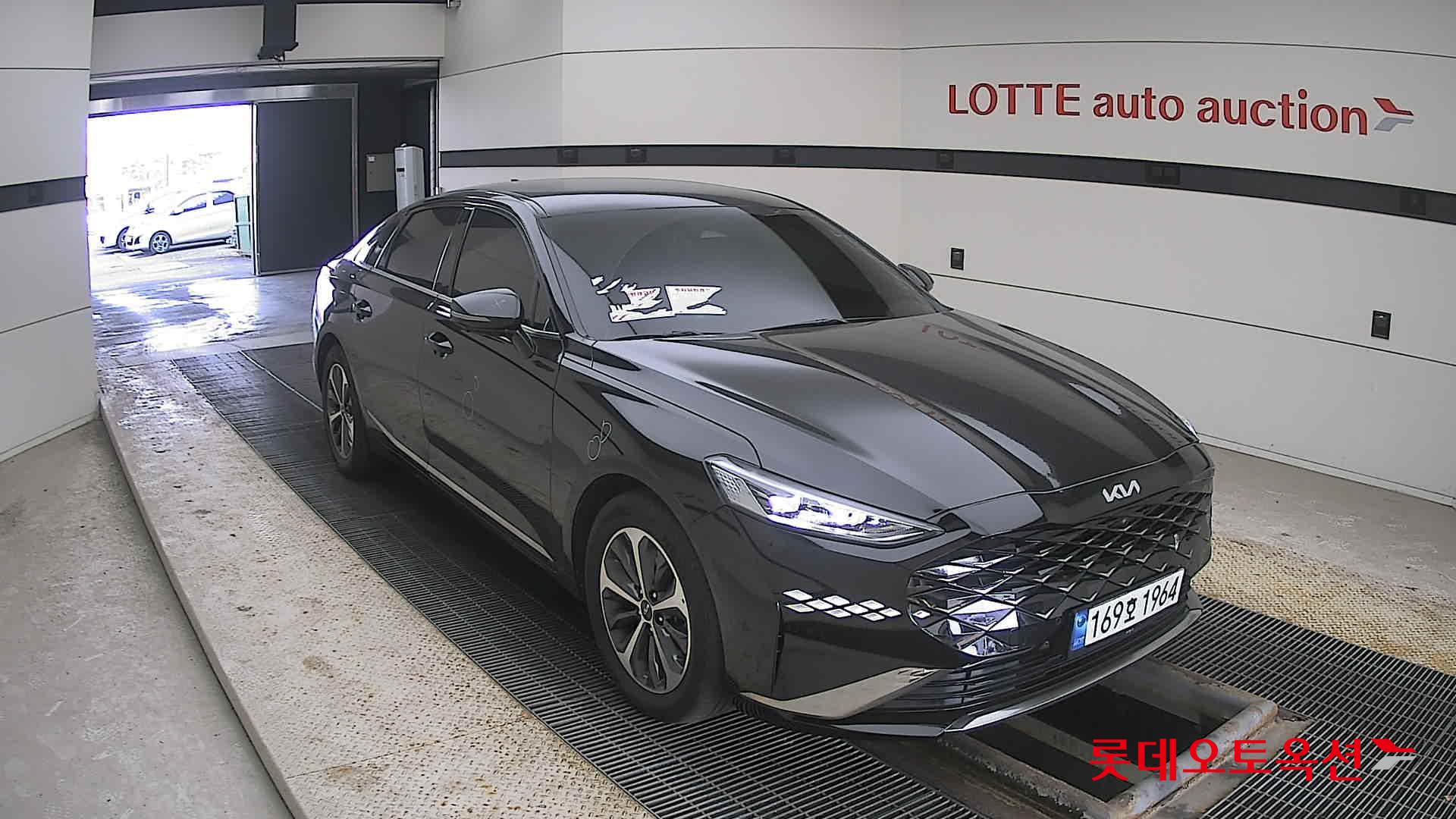 Kia K8 Hybrid 2022 Aurora Black Pearl из Кореи, фото 2