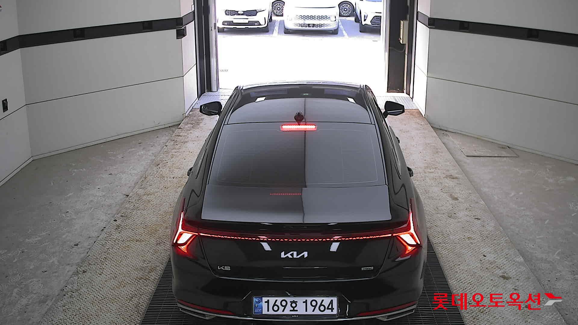 Kia K8 Hybrid 2022 Aurora Black Pearl из Кореи, фото 5