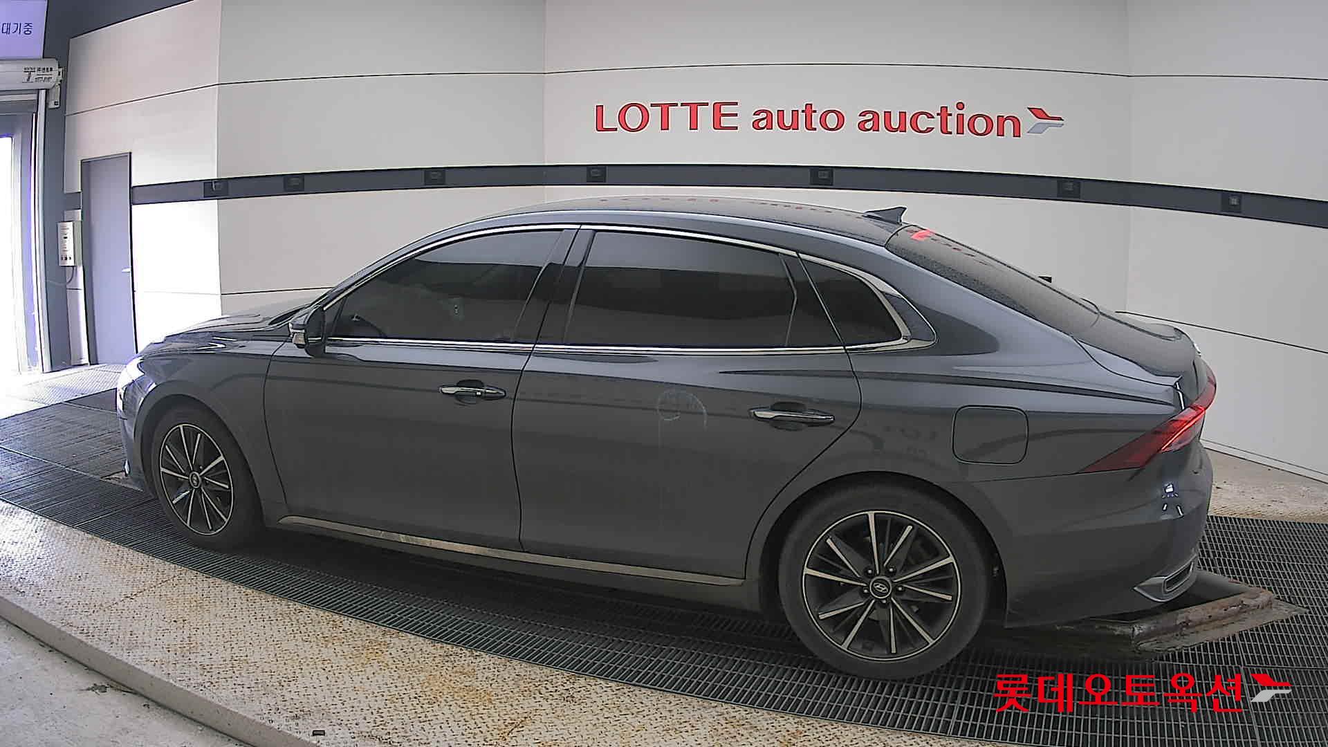 Hyundai Grandeur id 3803652 из Кореи 11