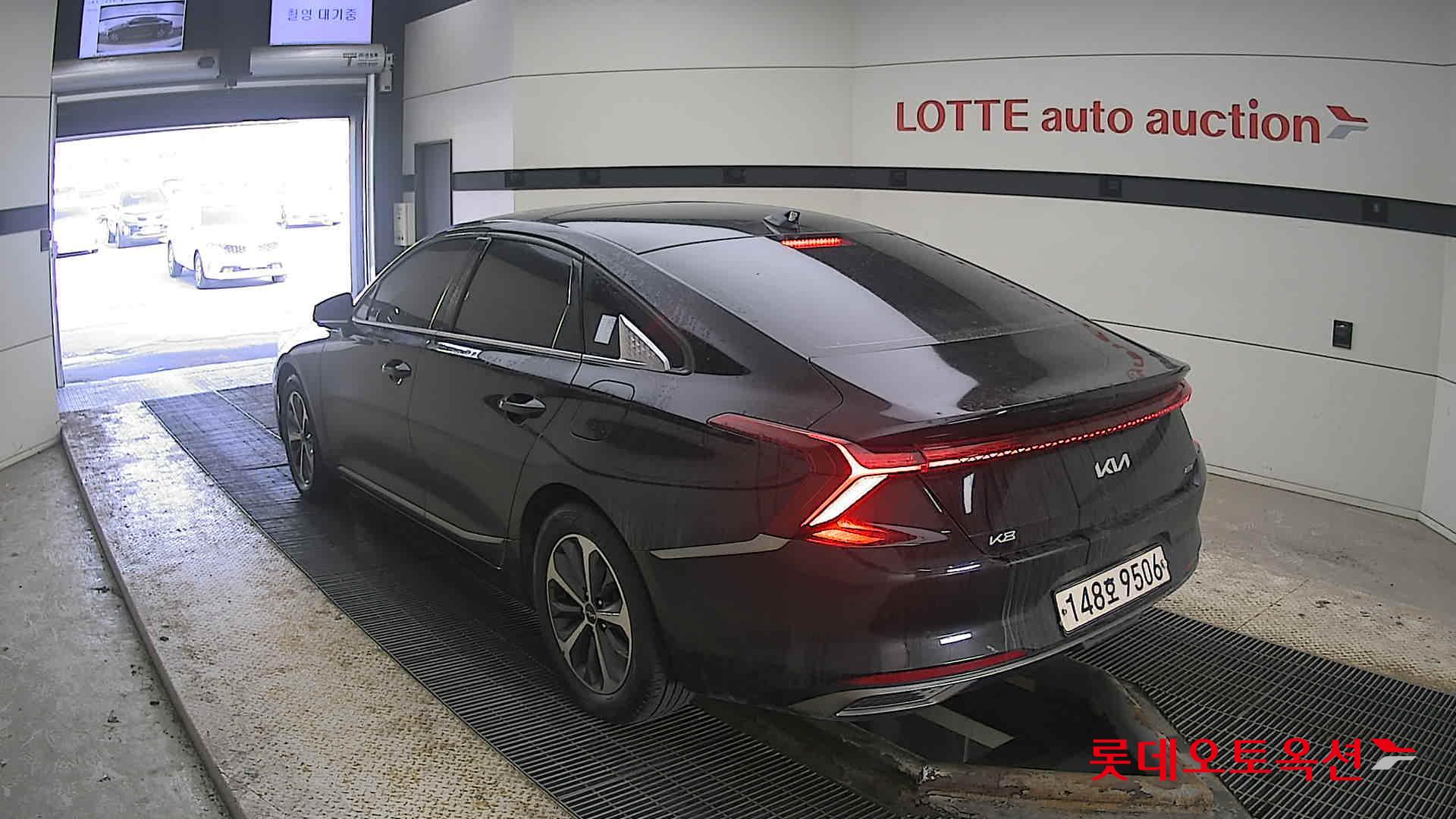 Kia K8 Hybrid 2022 Aurora Black Pearl из Кореи, фото 6