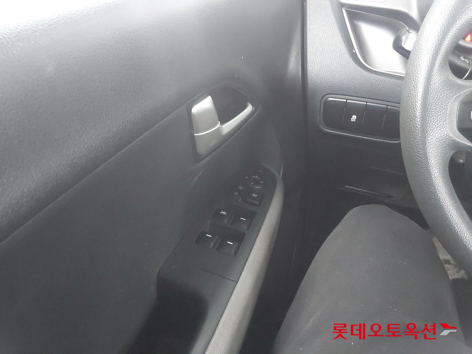 Kia Ray id 3803775 из Кореи 28