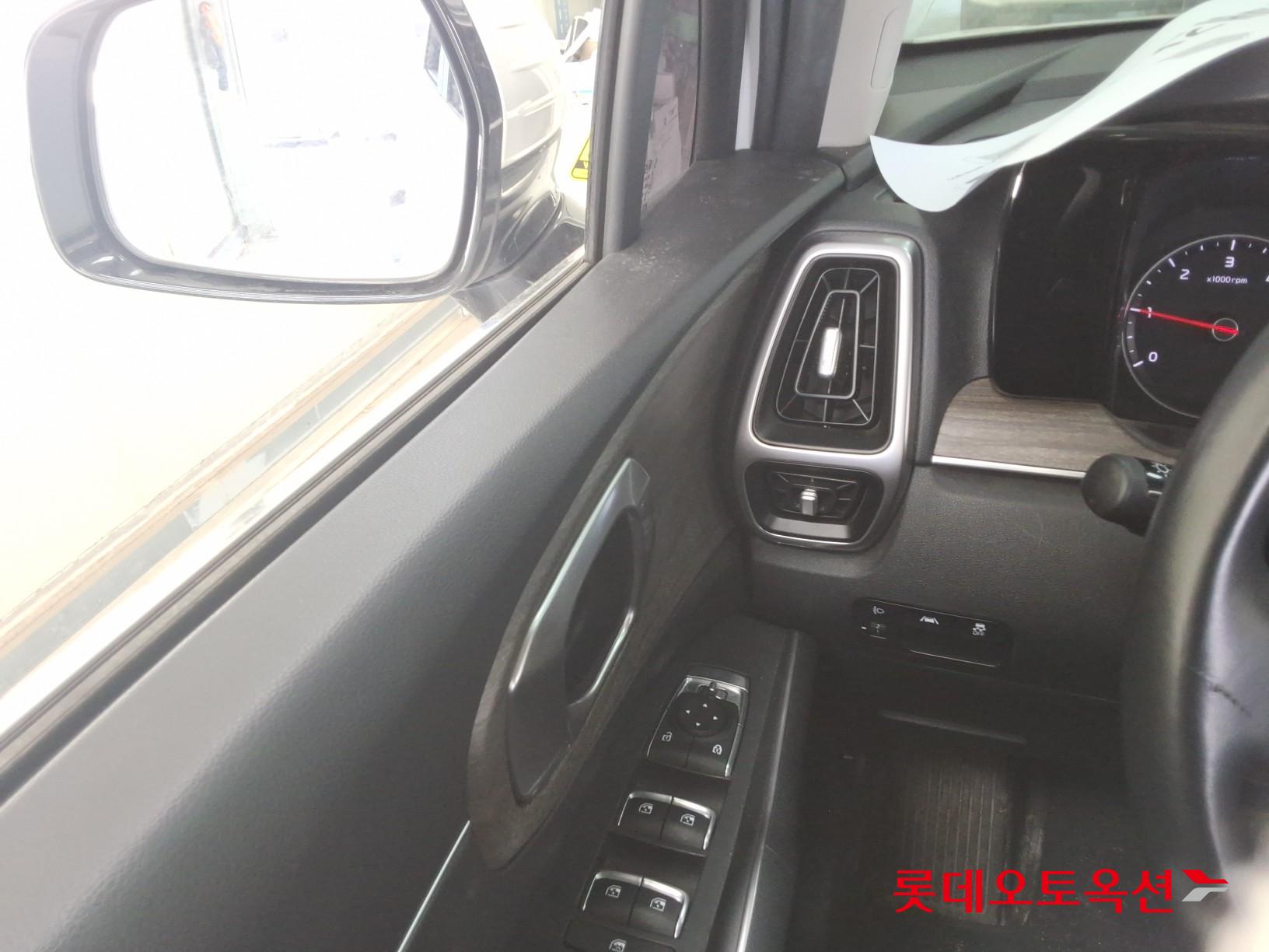 Kia Sorento id 3803782 из Кореи 28