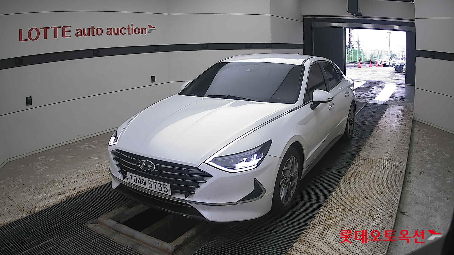 Hyundai Sonata 2021 White cream (optional) из Кореи