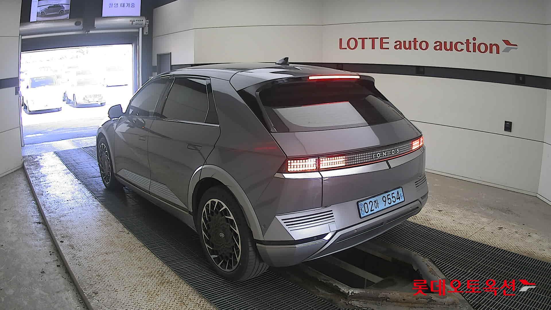 Hyundai IONIQ 5 2022 Galactic Grey Metallic из Кореи, фото 6