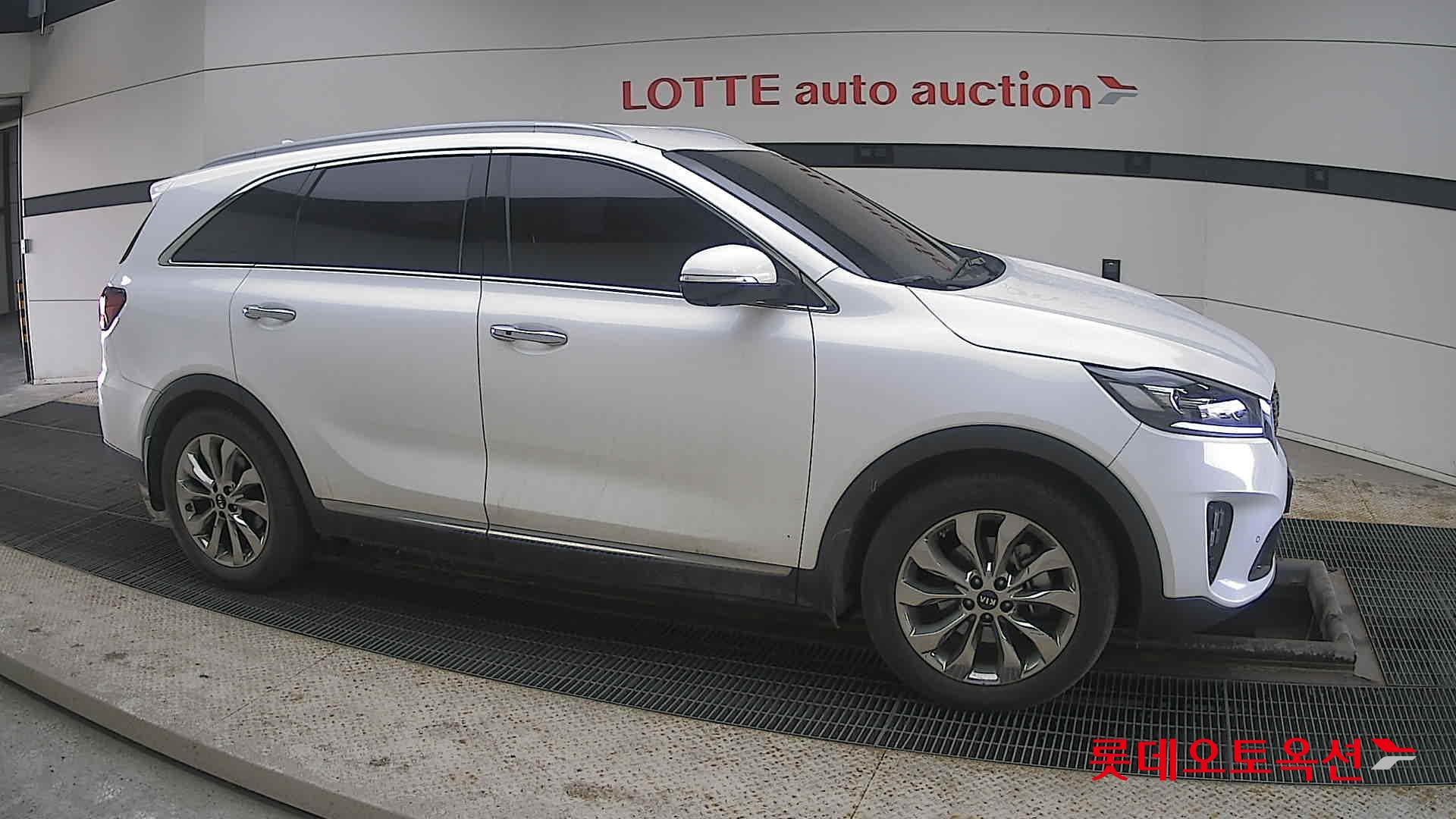 Kia Sorento id 3803827 из Кореи 17