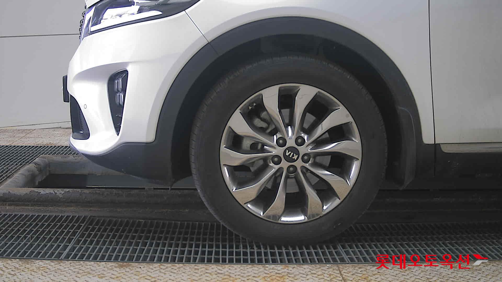 Kia Sorento id 3803827 из Кореи 21