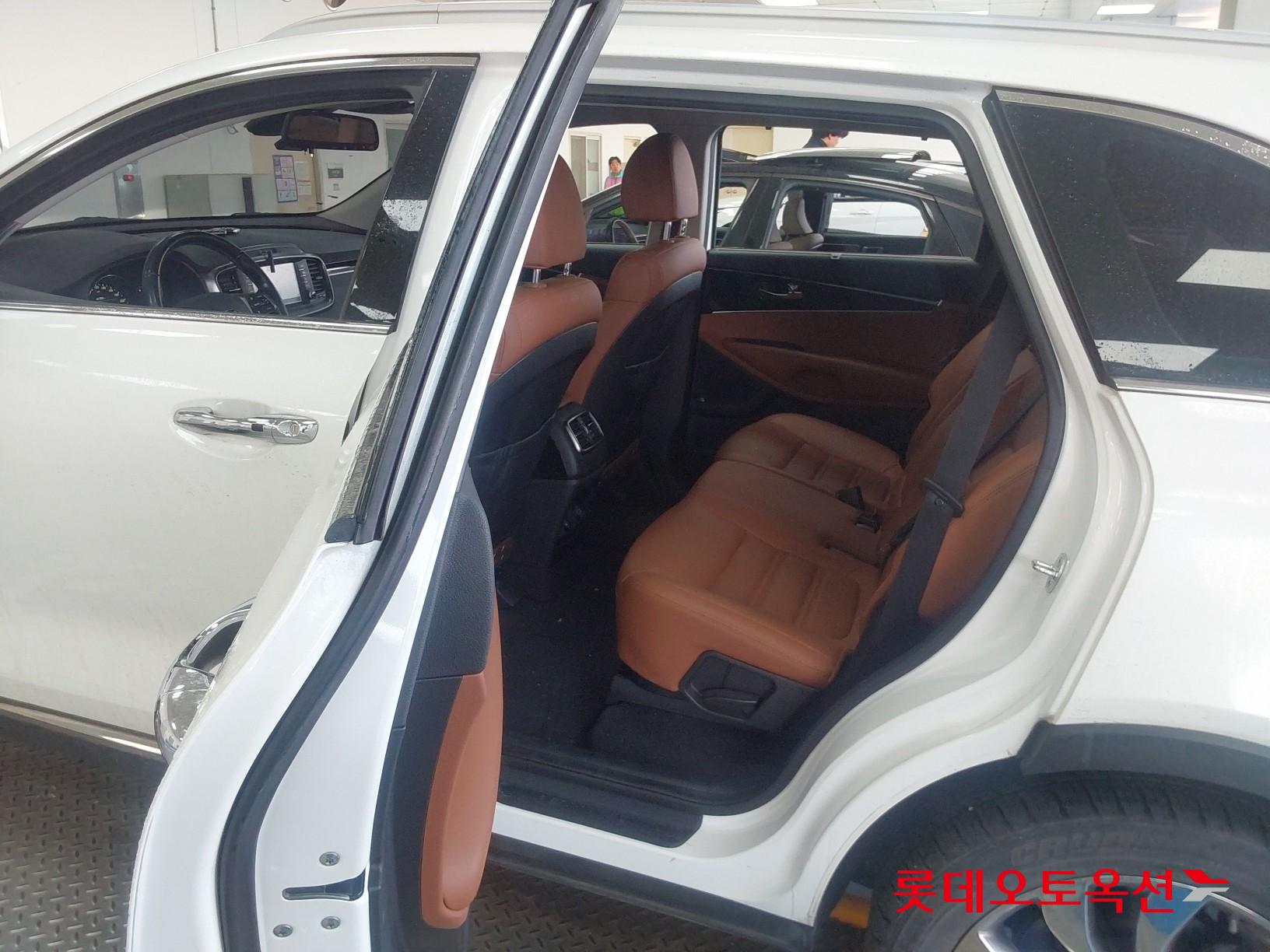 Kia Sorento id 3803827 из Кореи 36