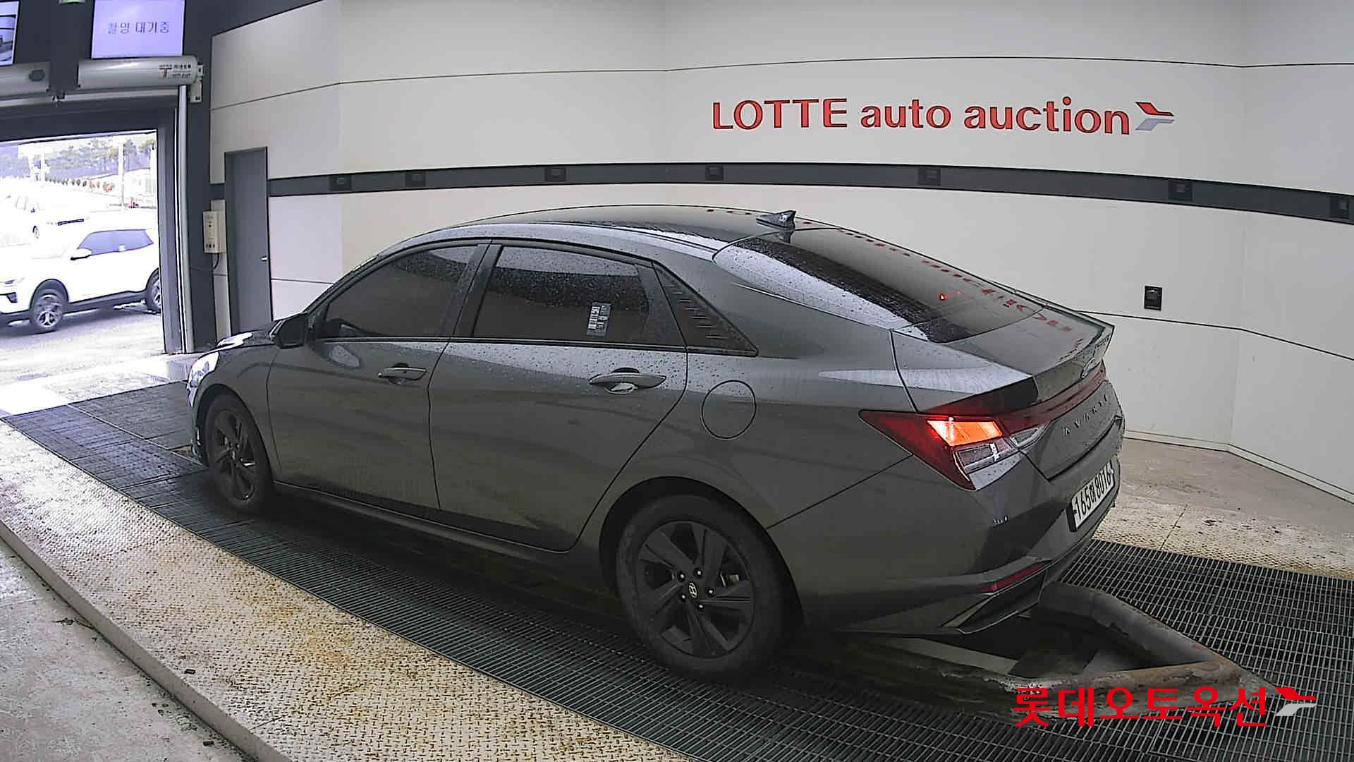 Hyundai Avante Hybrid id 3809843 из Кореи 10