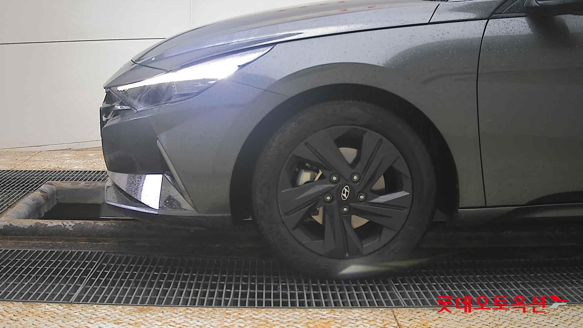 Hyundai Avante Hybrid id 3809843 из Кореи 21