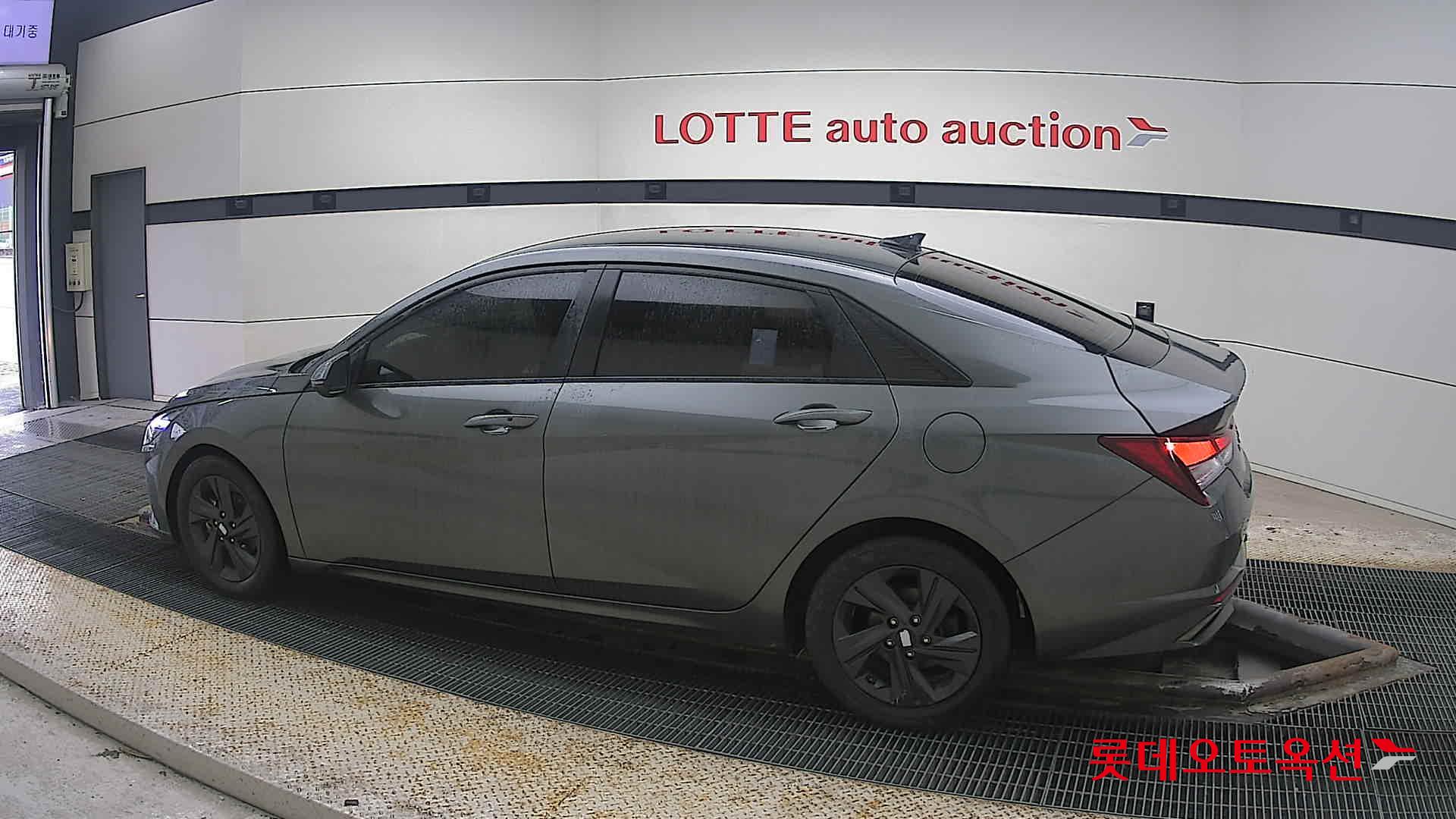 Hyundai Avante Hybrid id 3809889 из Кореи 11