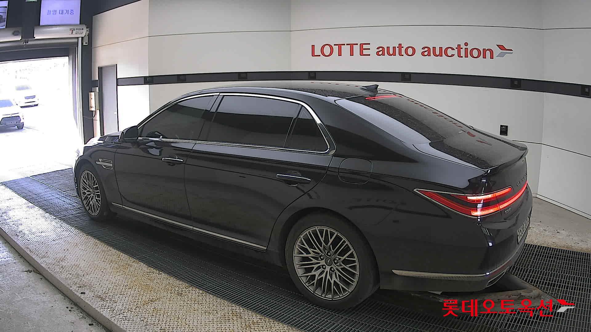 Hyundai G90 id 3803659 из Кореи 10