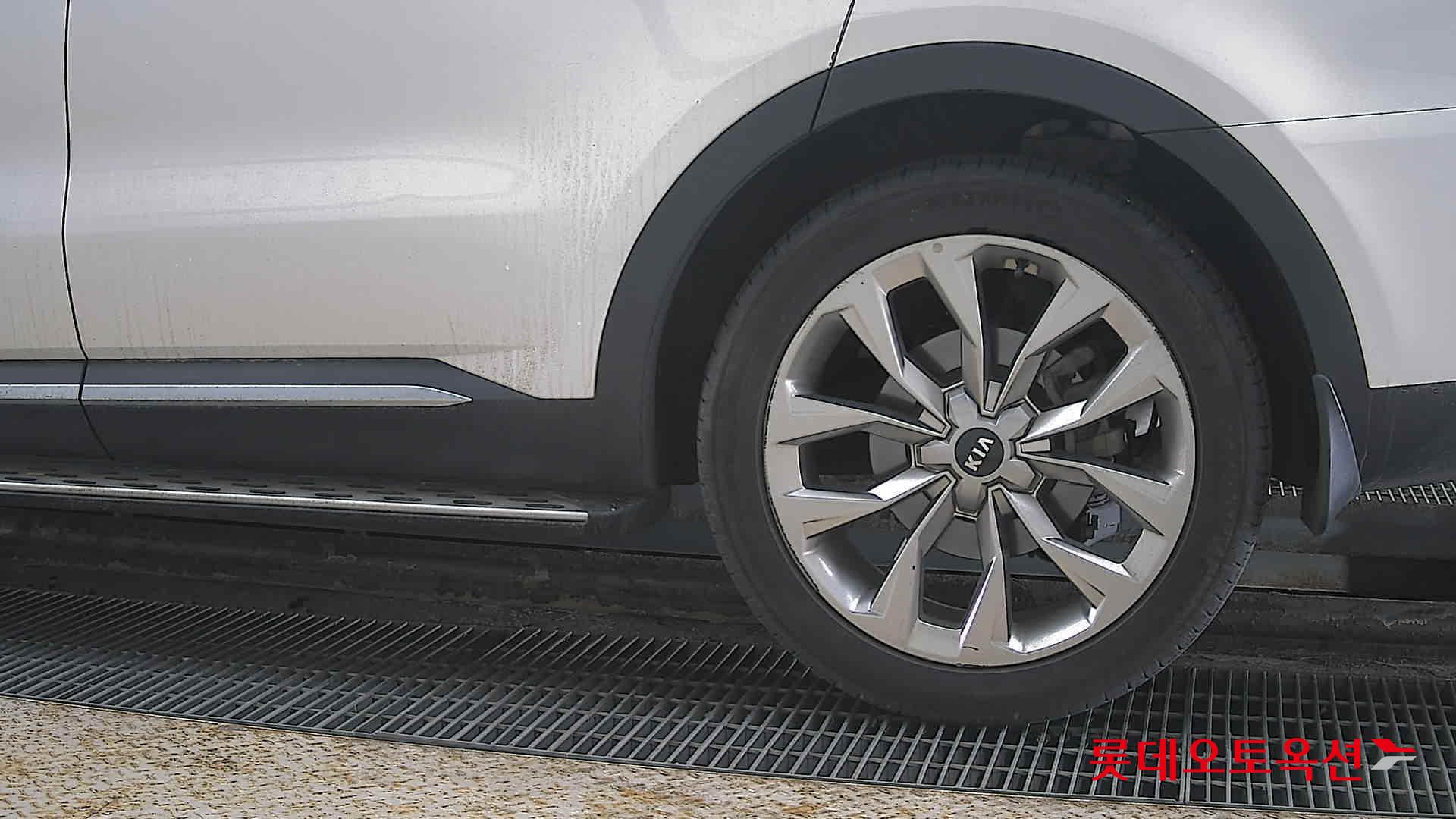 Kia Sorento id 3803744 из Кореи 22