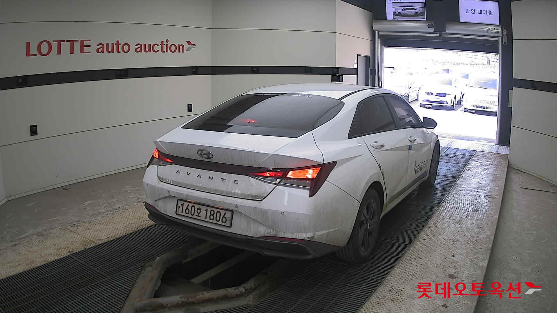 Hyundai Avante Hybrid id 3803692 из Кореи 20