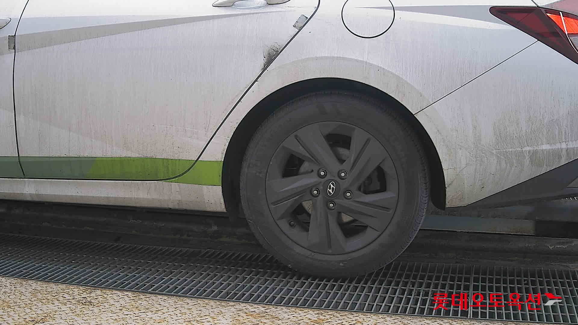 Hyundai Avante Hybrid id 3803692 из Кореи 22