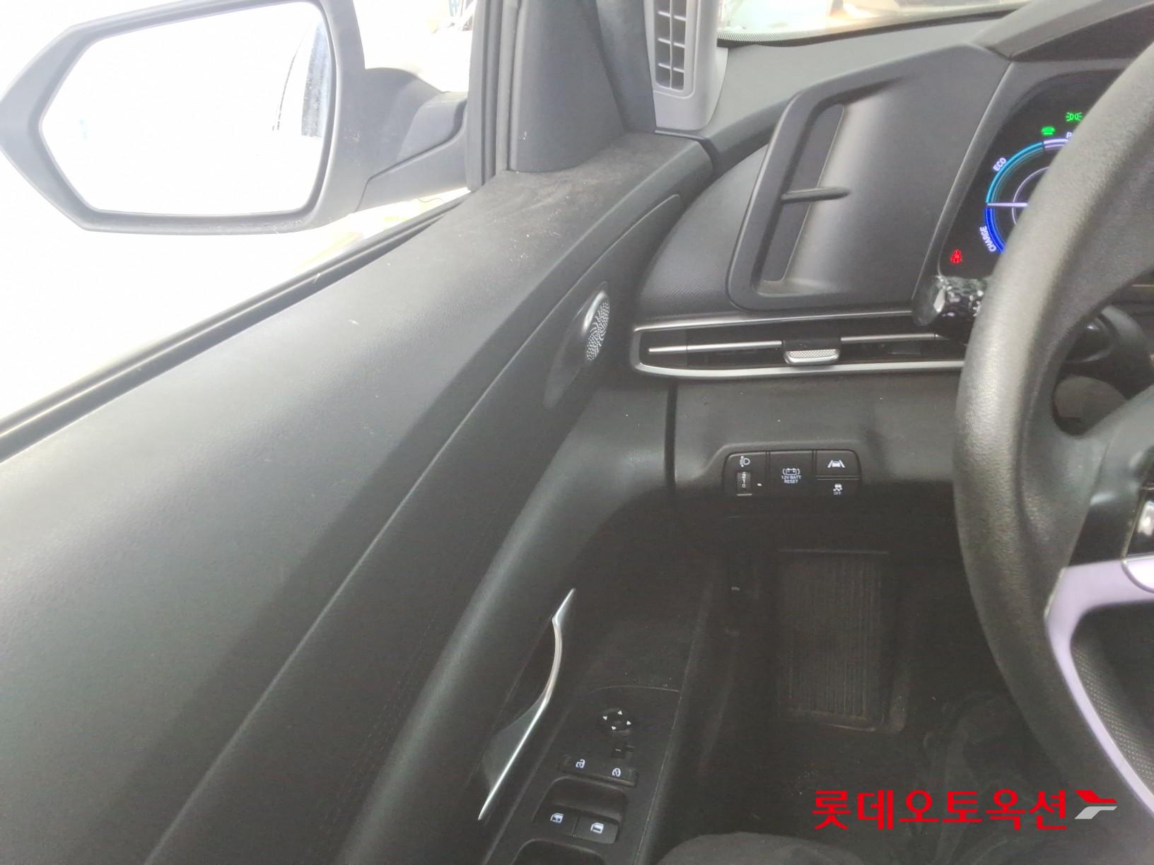 Hyundai Avante Hybrid id 3803692 из Кореи 28