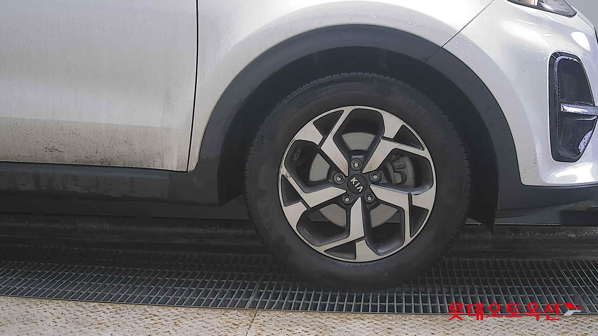 Kia Sportage id 3809952 из Кореи 23