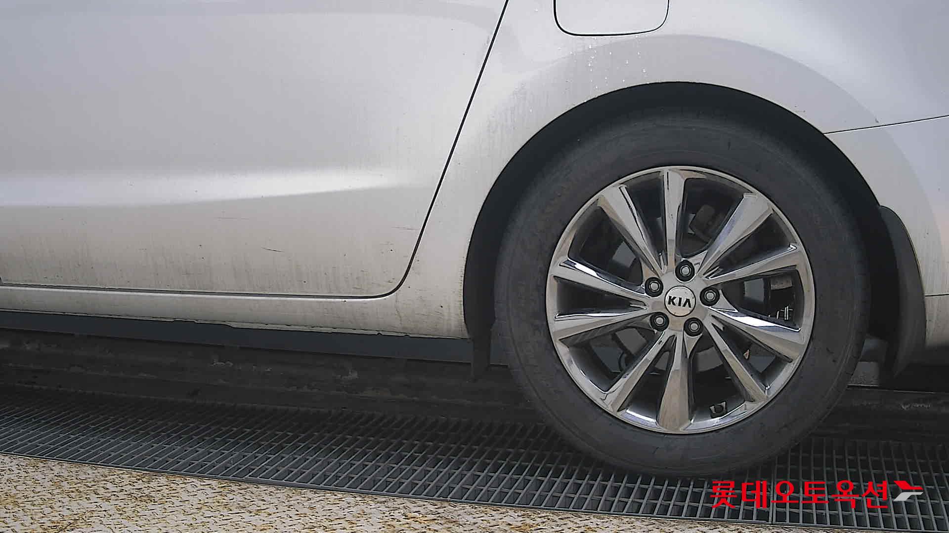 Kia Carnival id 3809923 из Кореи 22