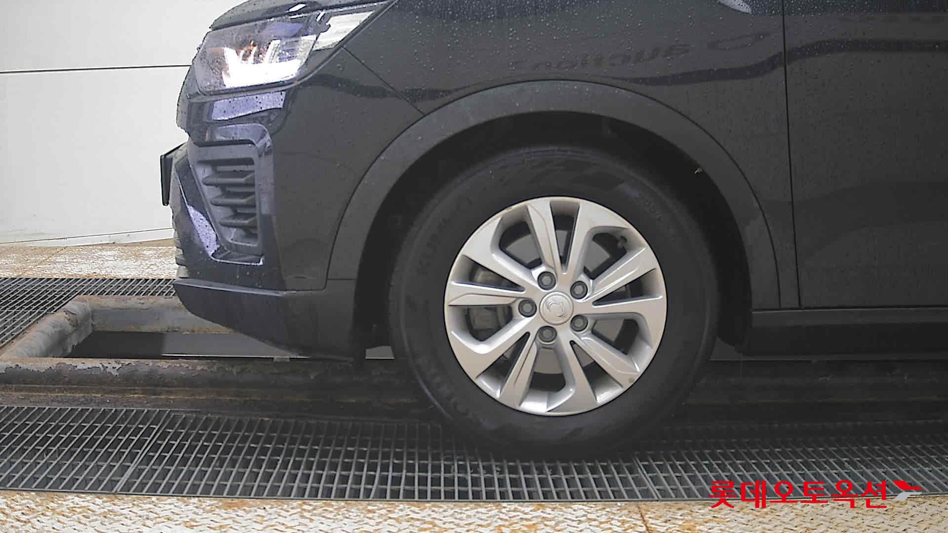 SsangYong Tivoli id 3810000 из Кореи 21