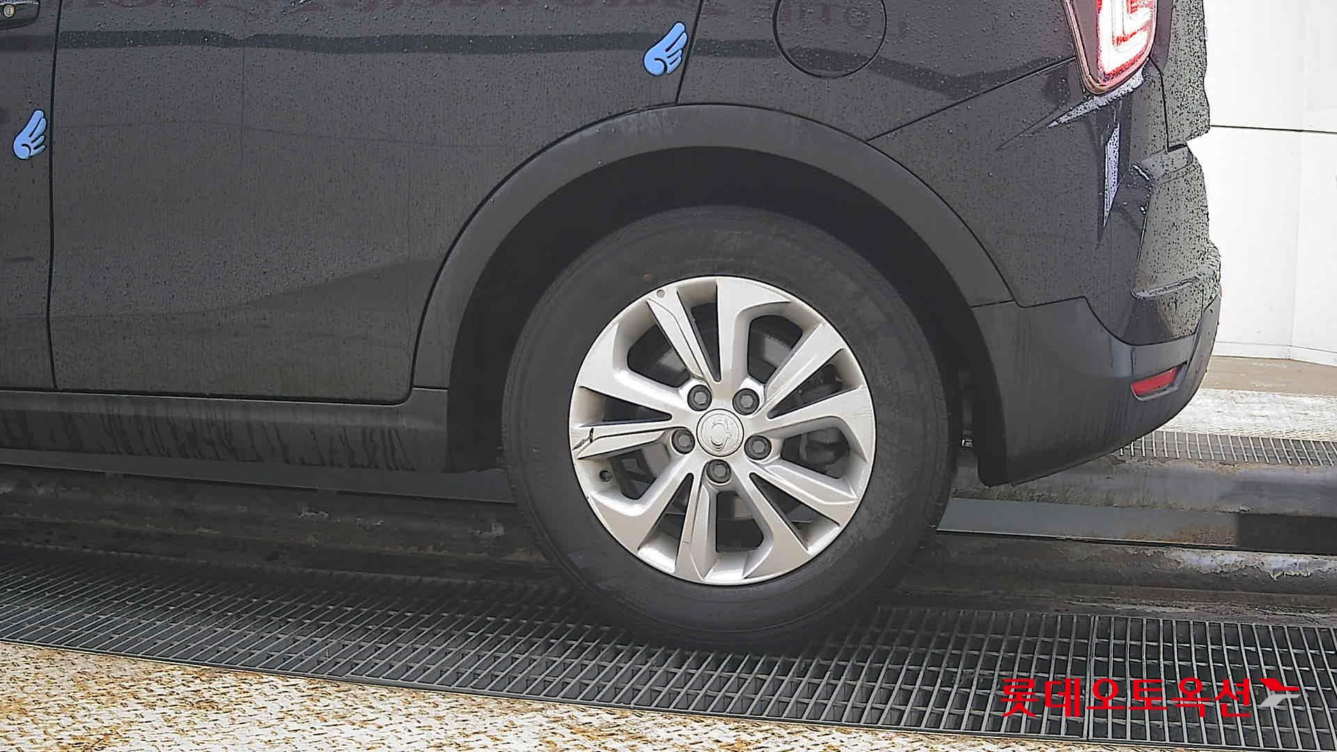 SsangYong Tivoli id 3810000 из Кореи 22