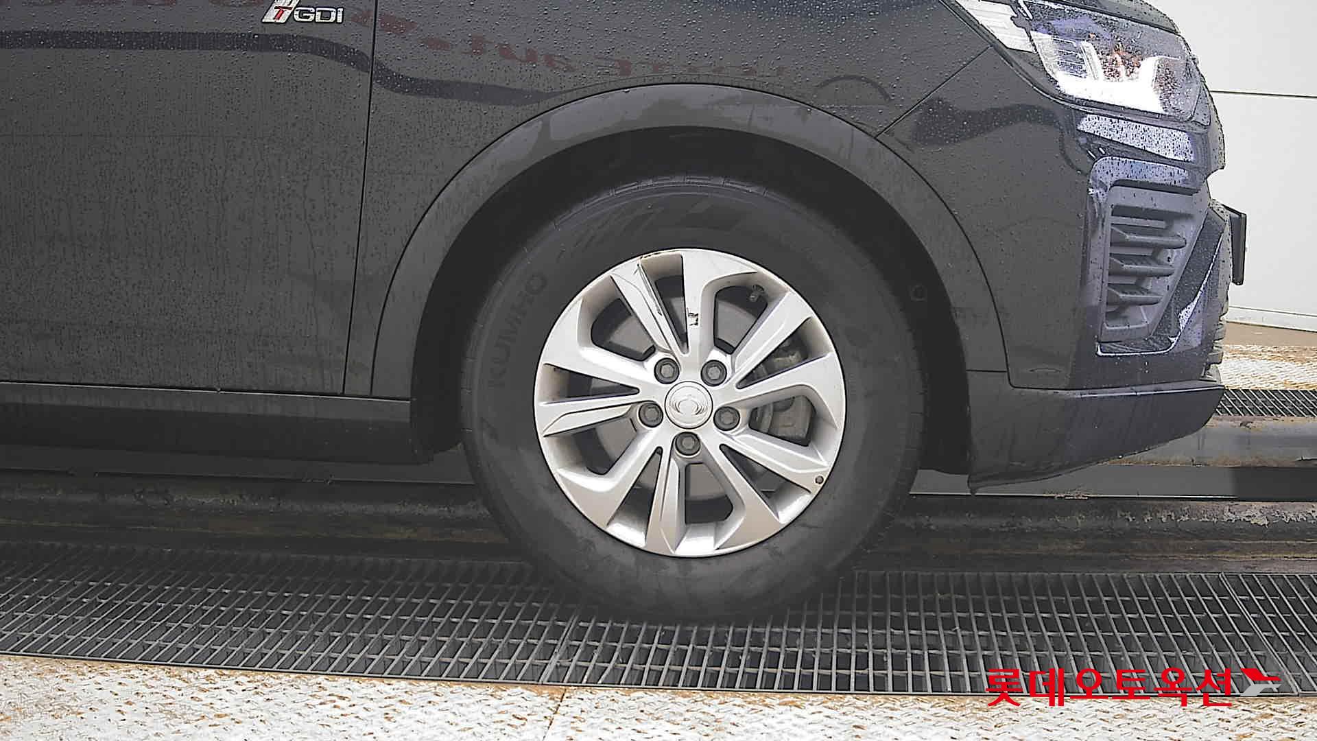 SsangYong Tivoli id 3810000 из Кореи 23