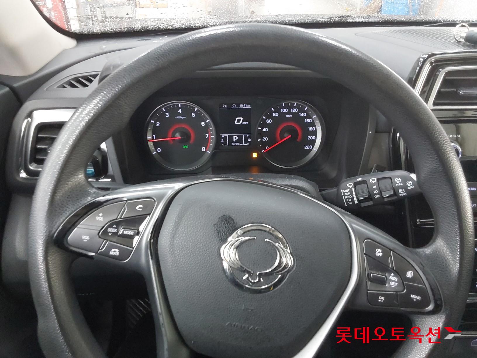 SsangYong Tivoli id 3810000 из Кореи 29