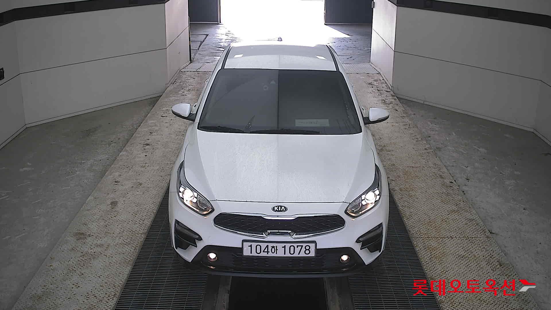 Kia K3 id 3803808 из Кореи 8