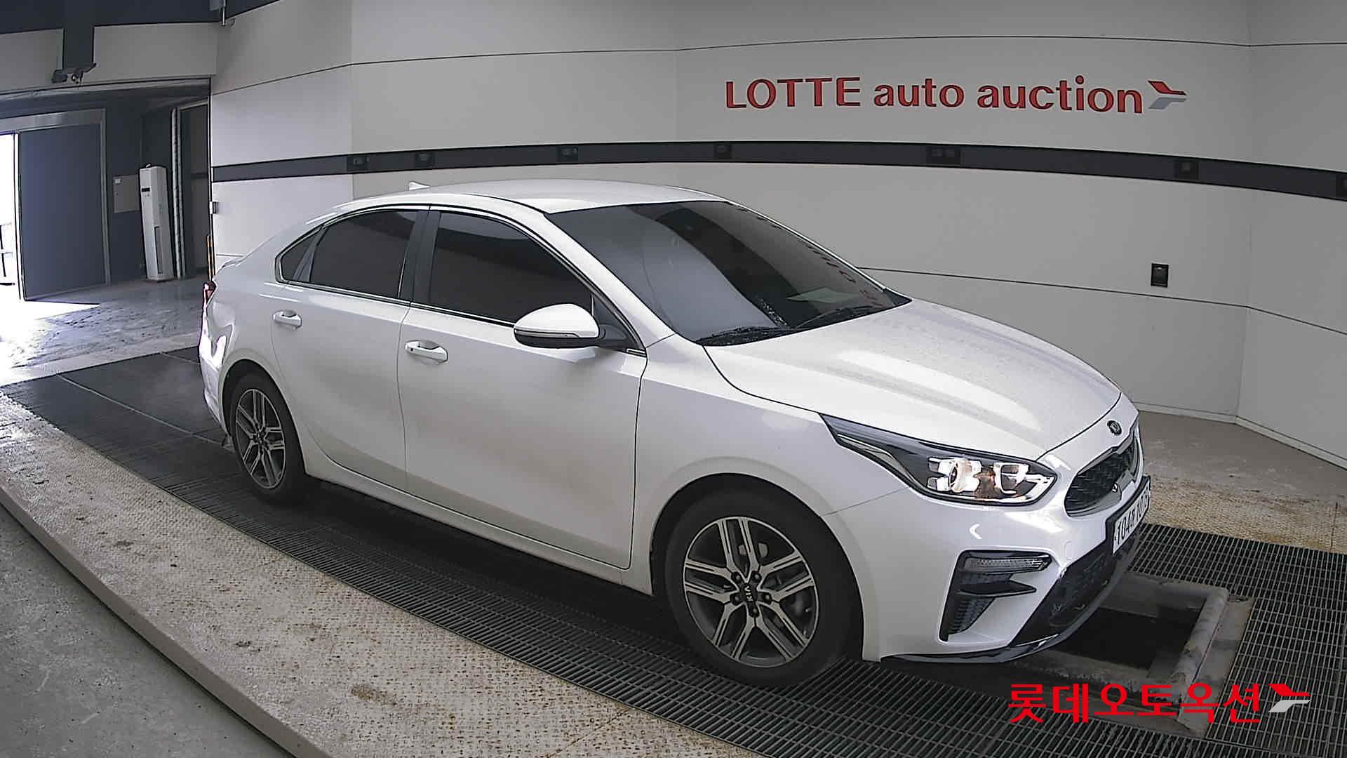 Kia K3 id 3803808 из Кореи 16