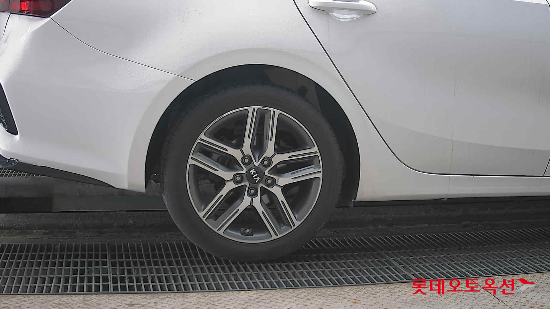 Kia K3 id 3803808 из Кореи 24