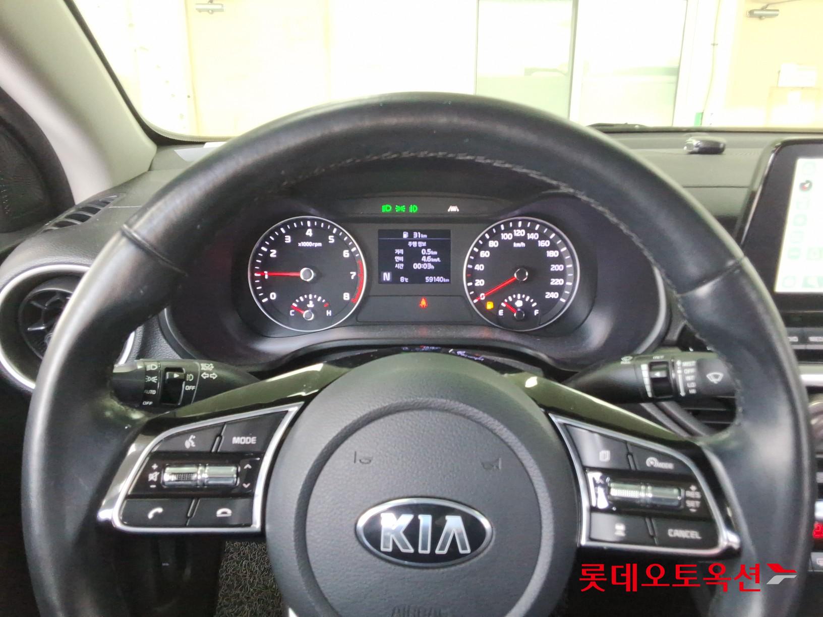 Kia K3 id 3803808 из Кореи 29