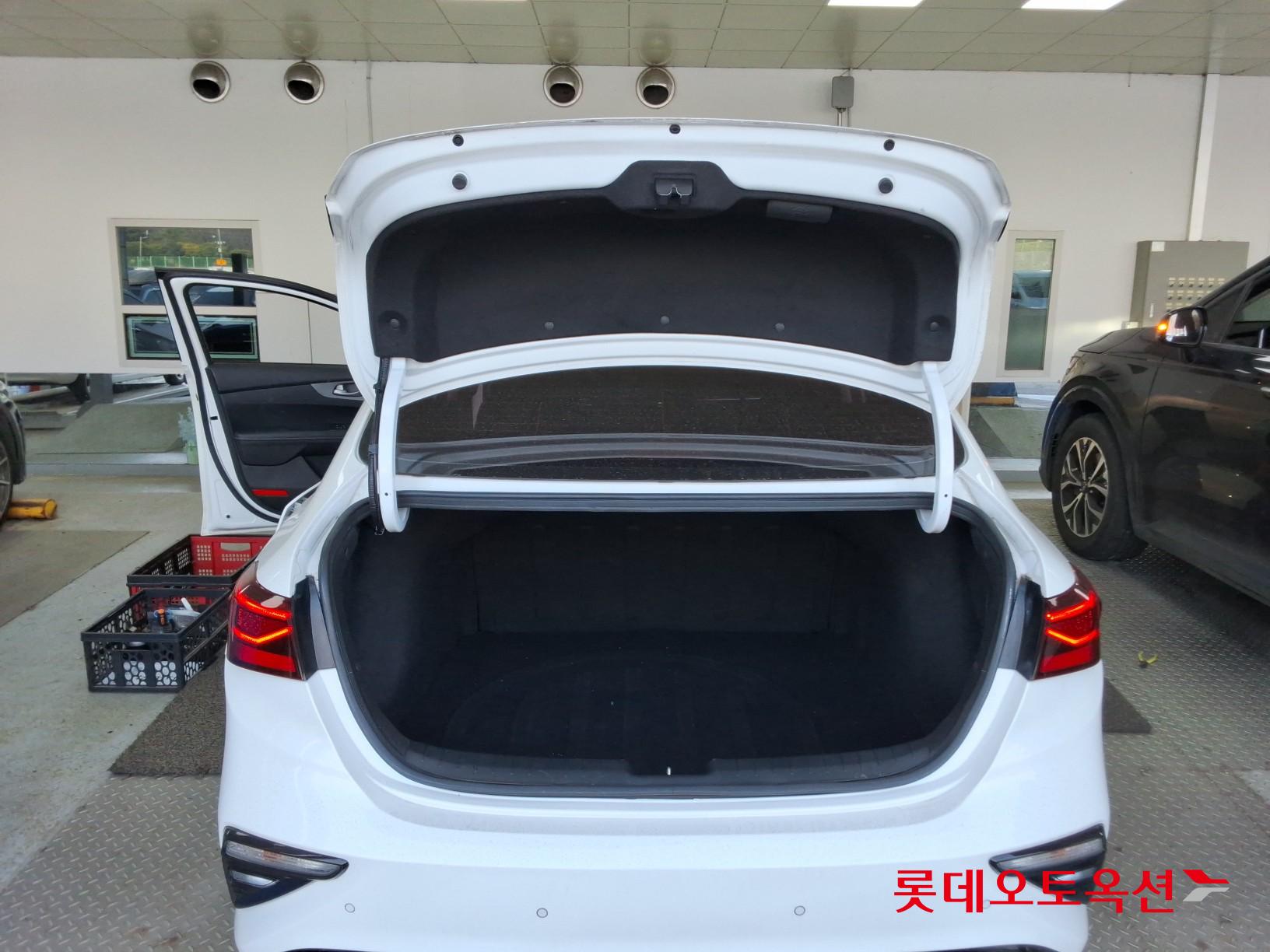 Kia K3 id 3803808 из Кореи 37