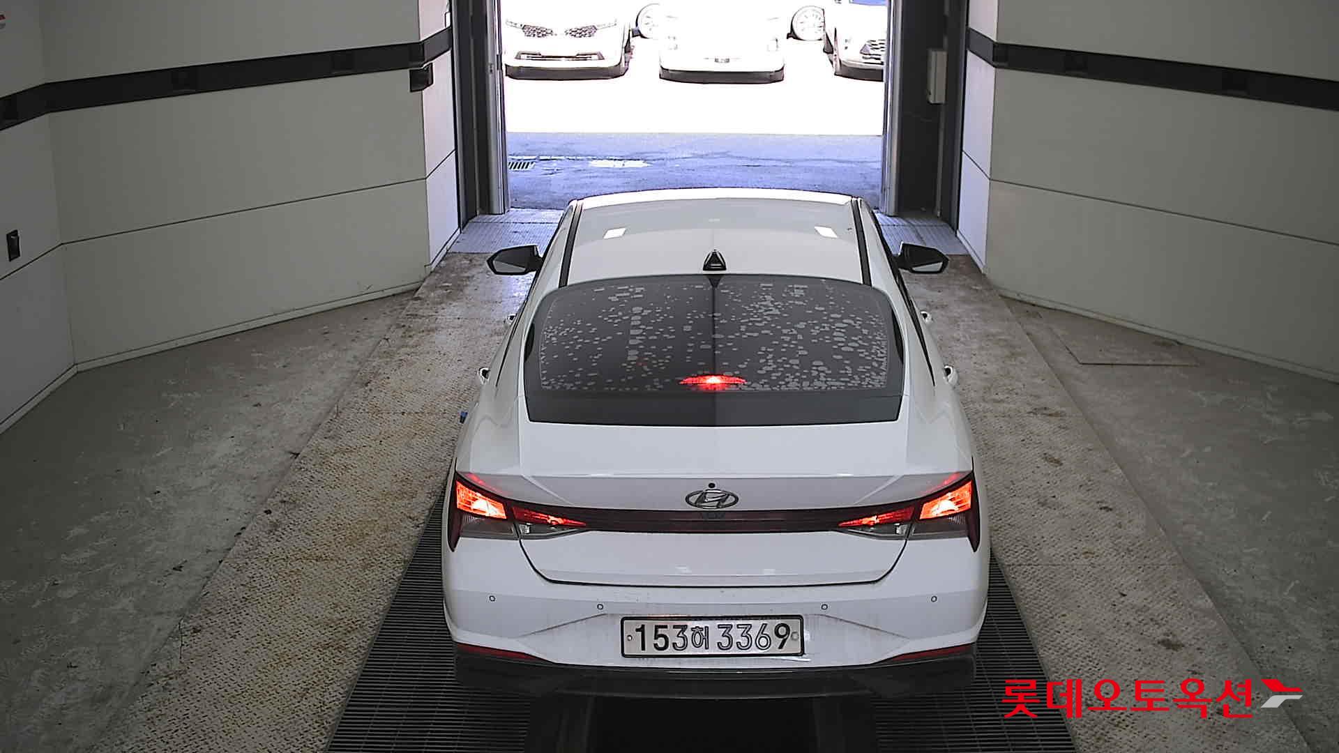 Hyundai Avante 2021 Polar White из Кореи, фото 5