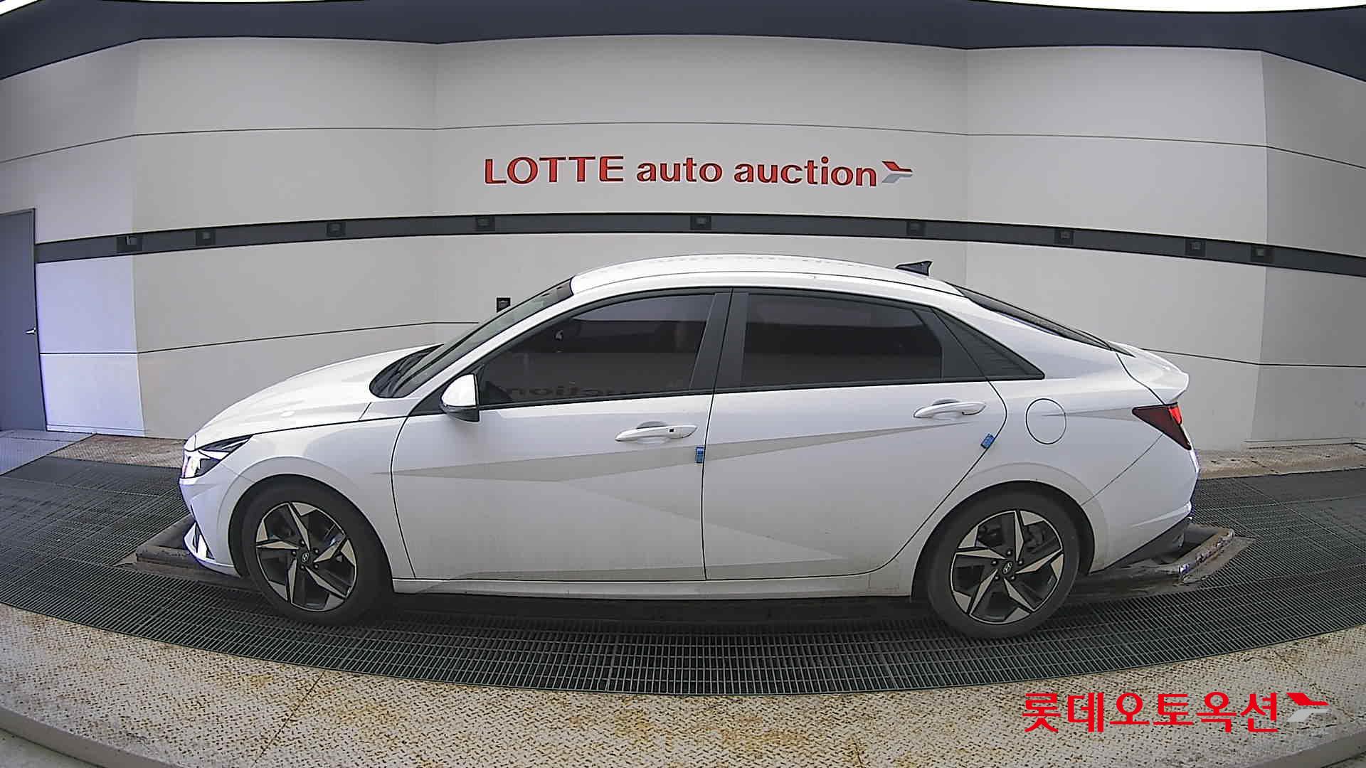 Hyundai Avante id 3816320 из Кореи 7