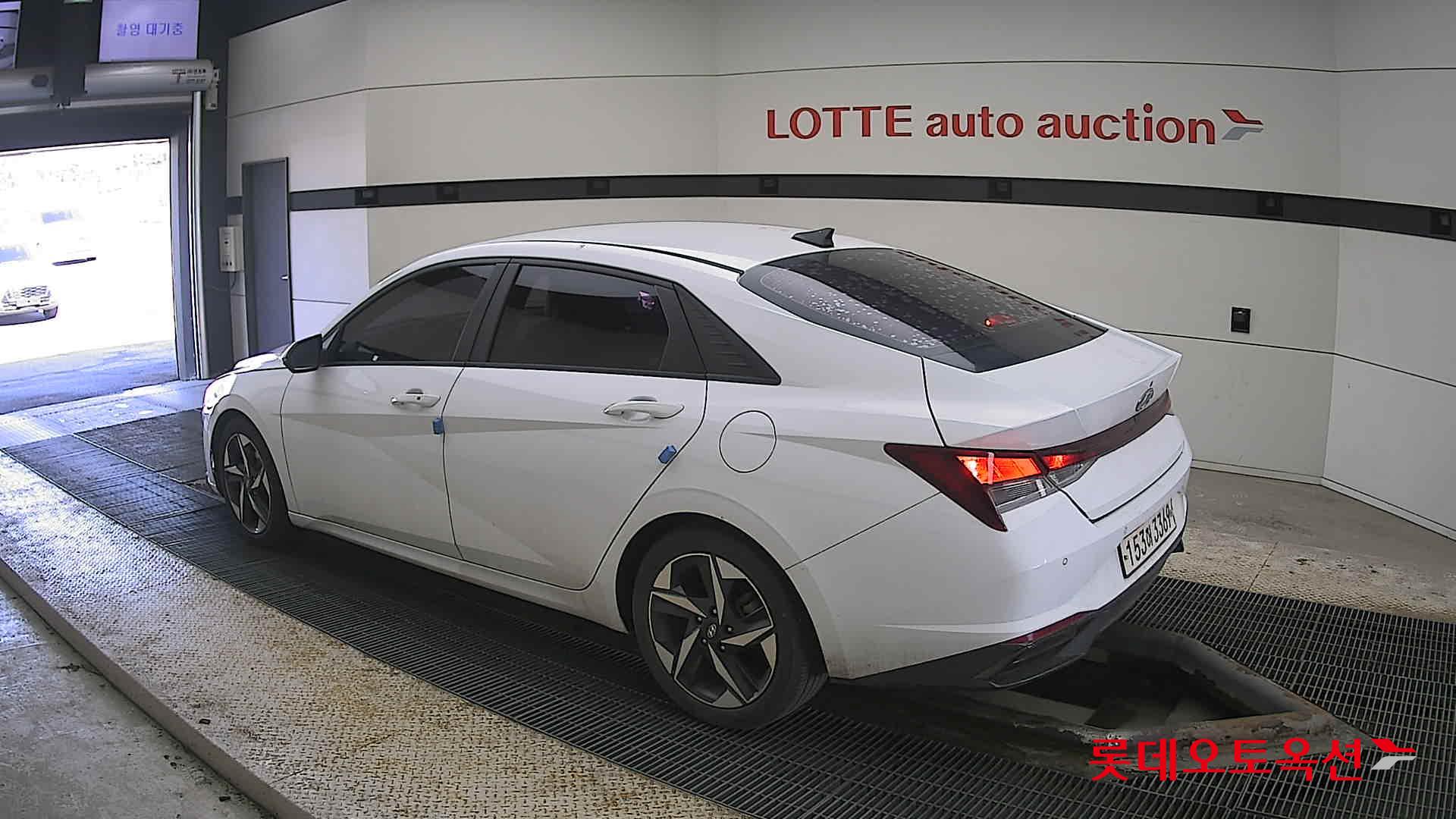 Hyundai Avante id 3816320 из Кореи 10