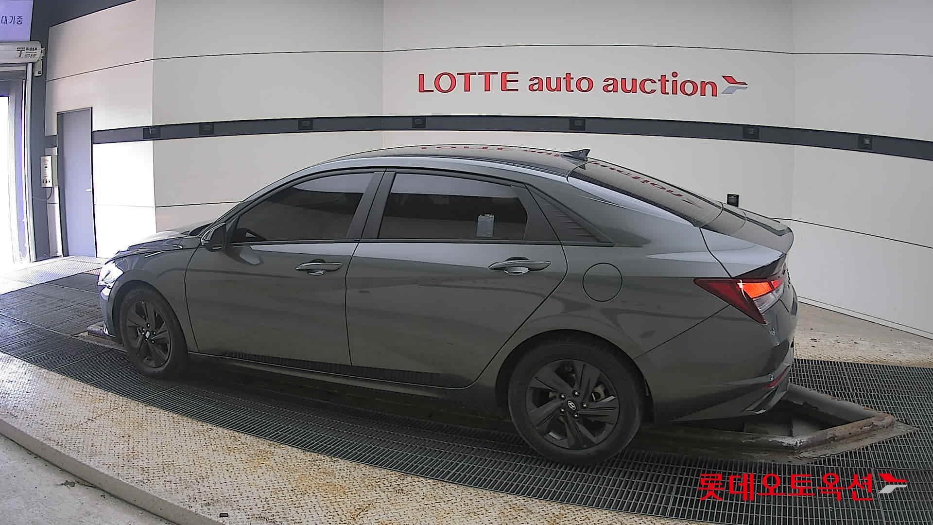 Hyundai Avante id 3803673 из Кореи 11