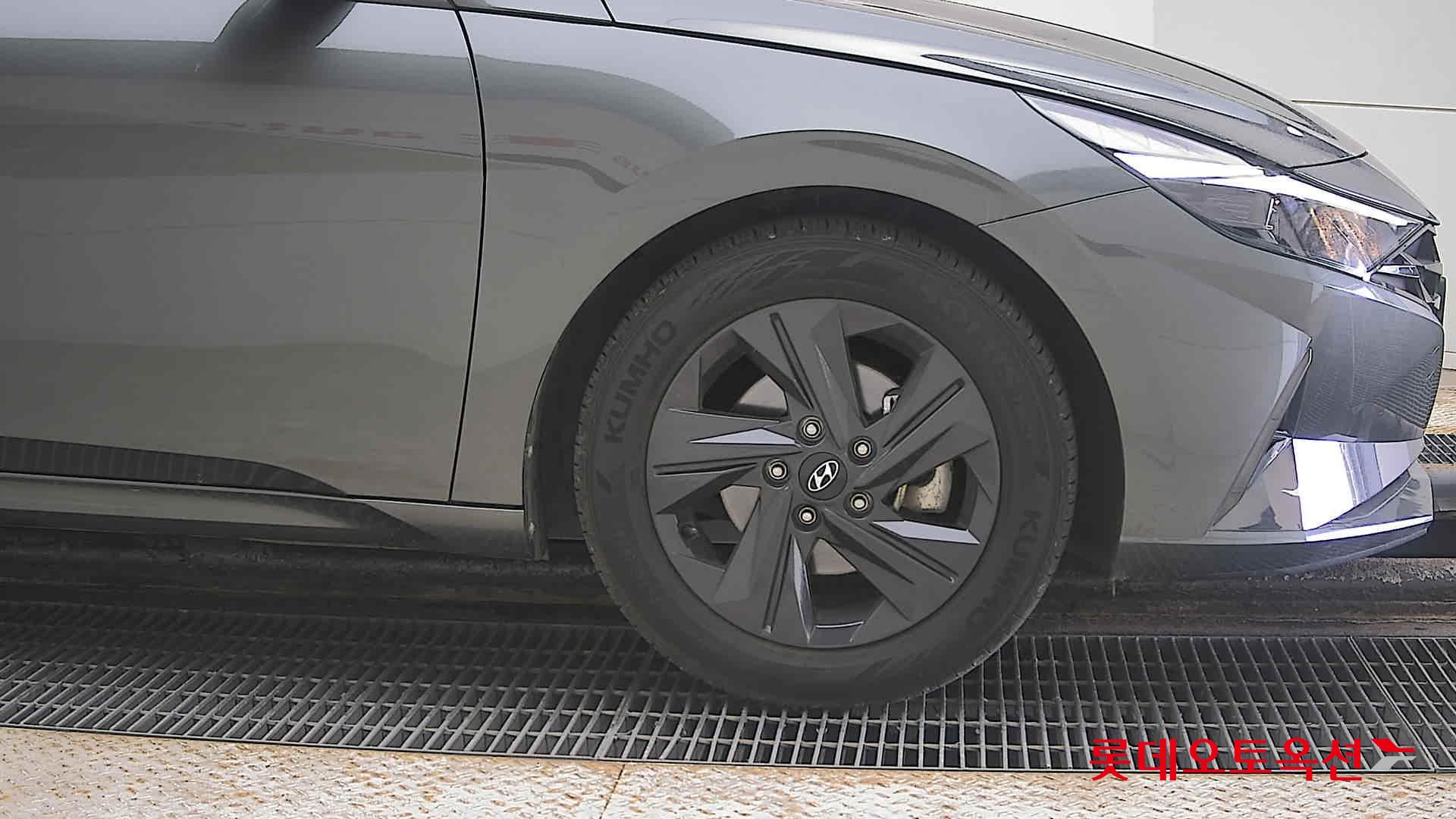 Hyundai Avante id 3803673 из Кореи 23