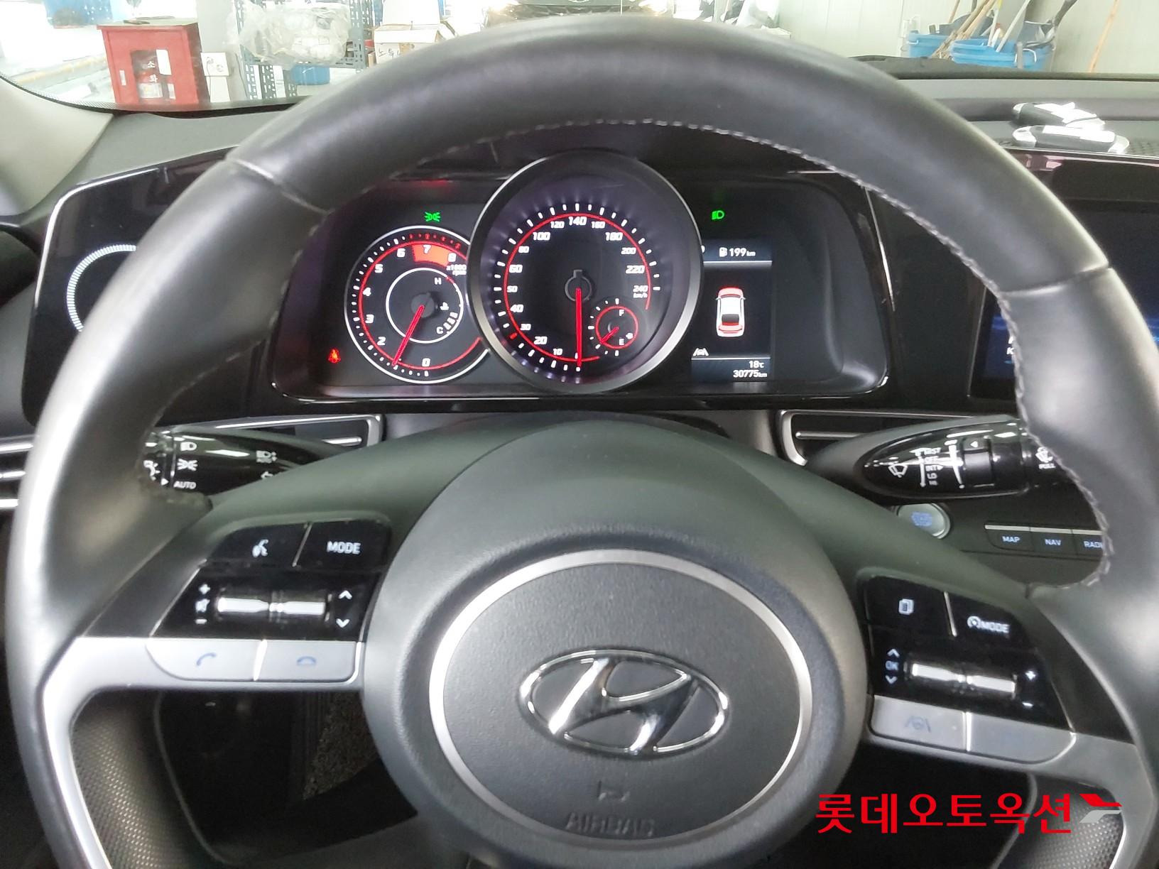 Hyundai Avante id 3803673 из Кореи 29