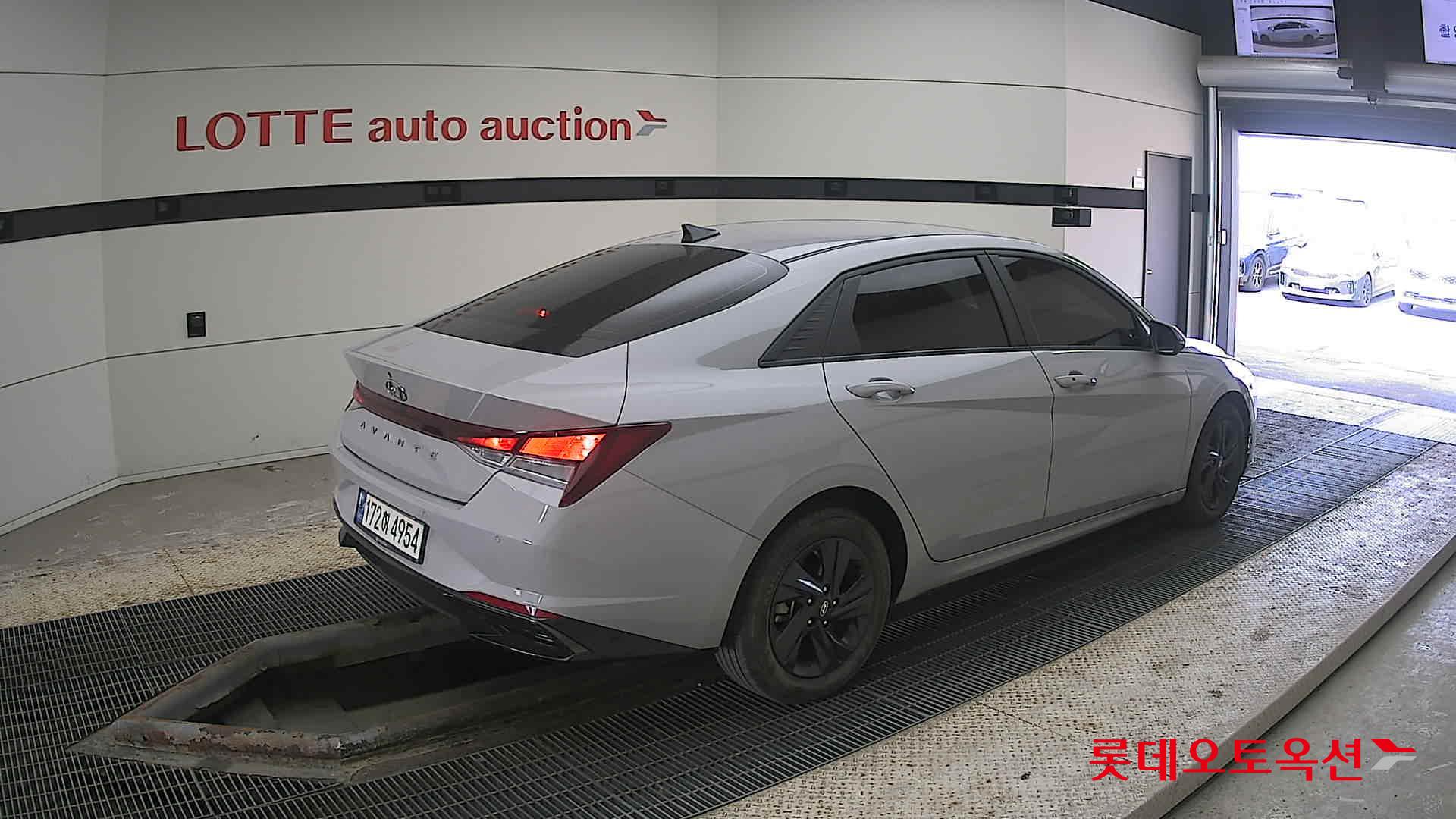 Hyundai Avante id 3803653 из Кореи 19