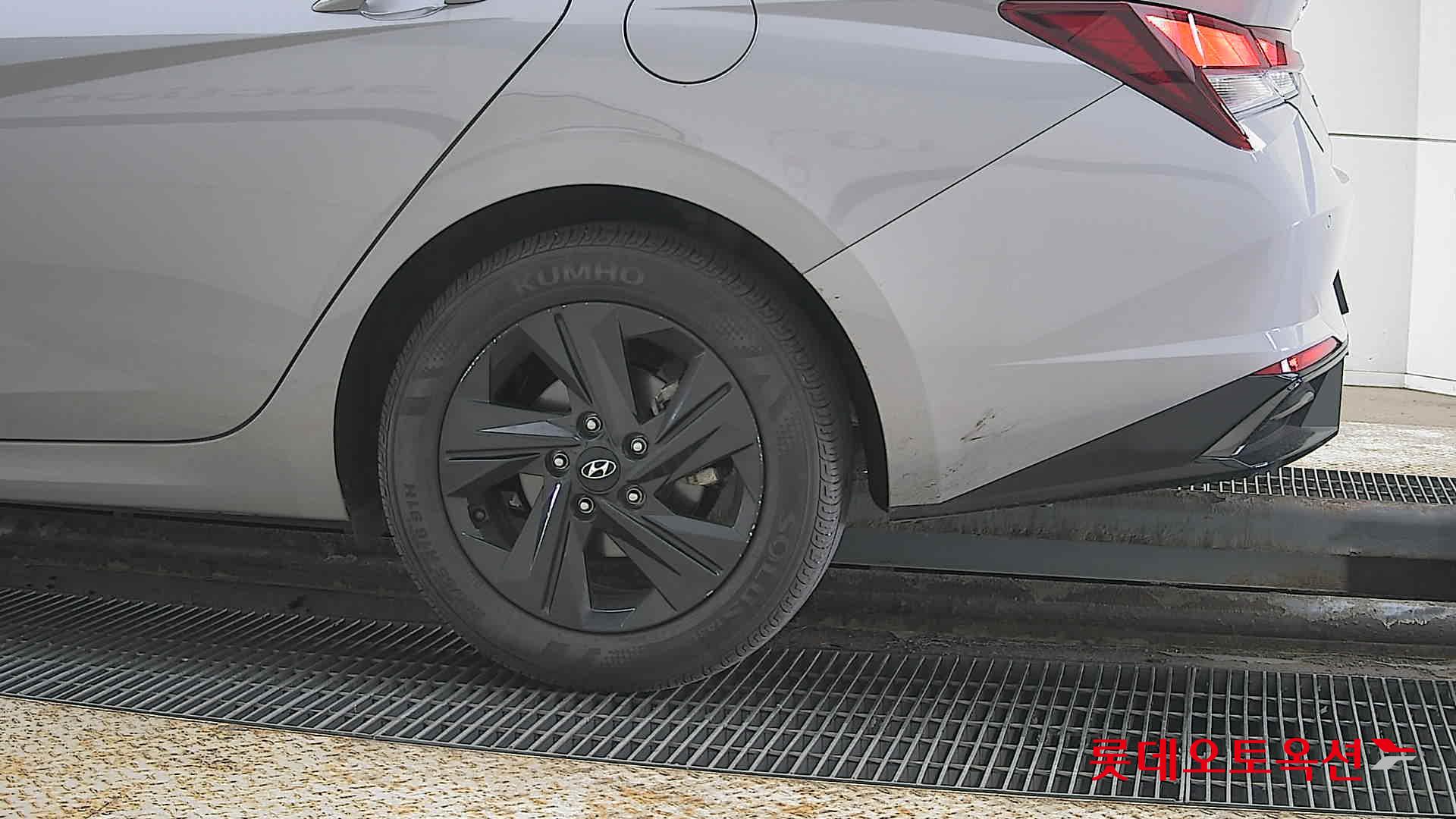 Hyundai Avante id 3803653 из Кореи 22