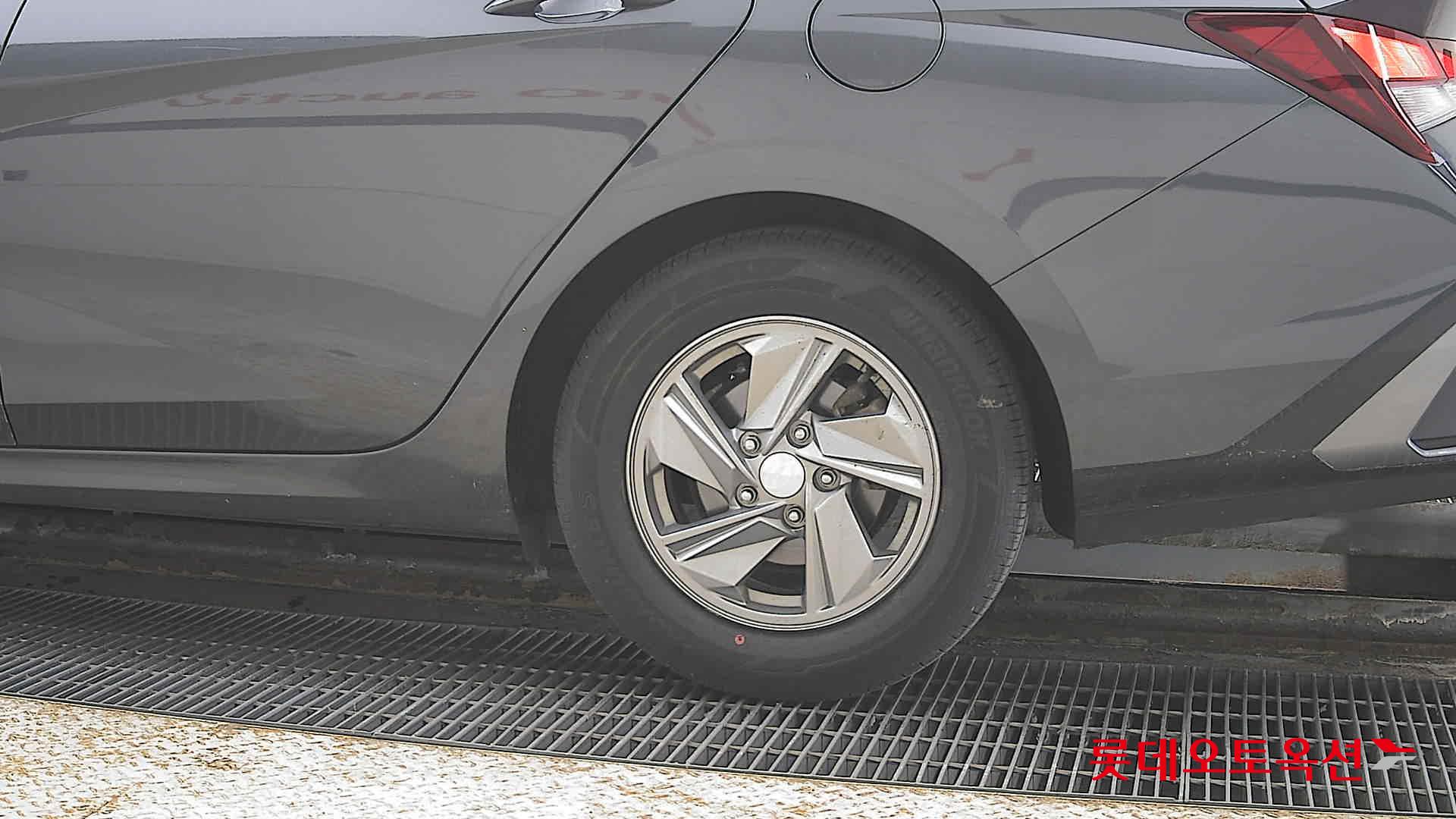 현대자동차 아반떼 2024 - 이미지 26