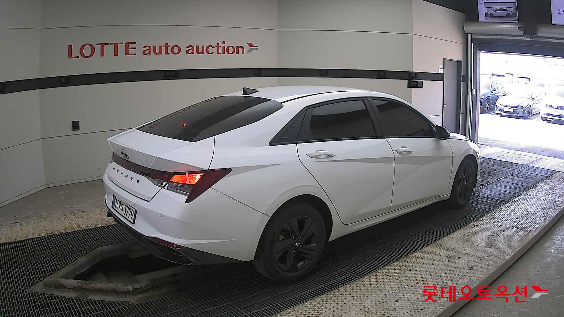 Hyundai Avante id 3803695 из Кореи 19