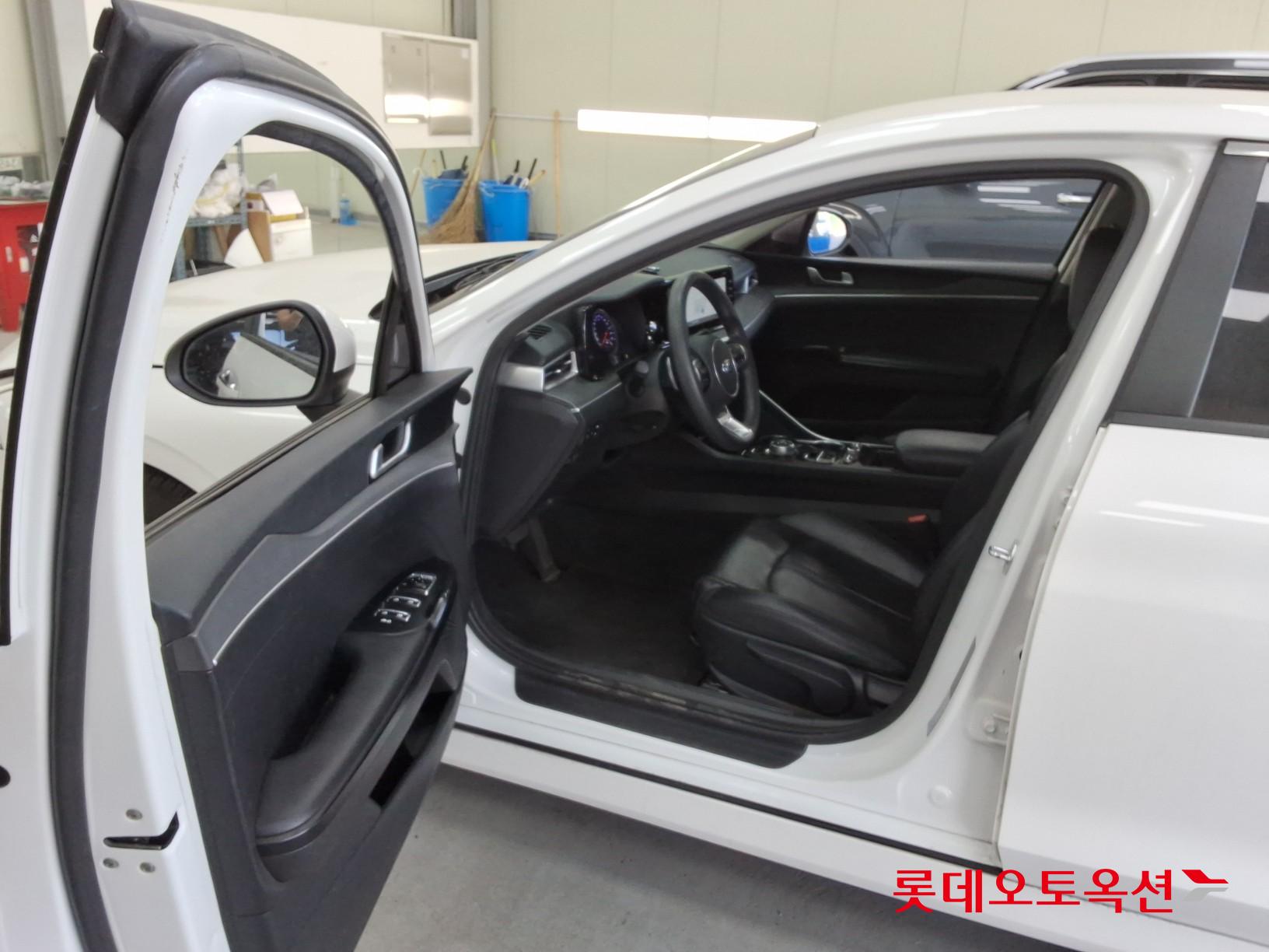 기아자동차 K5 2021 - 이미지 37