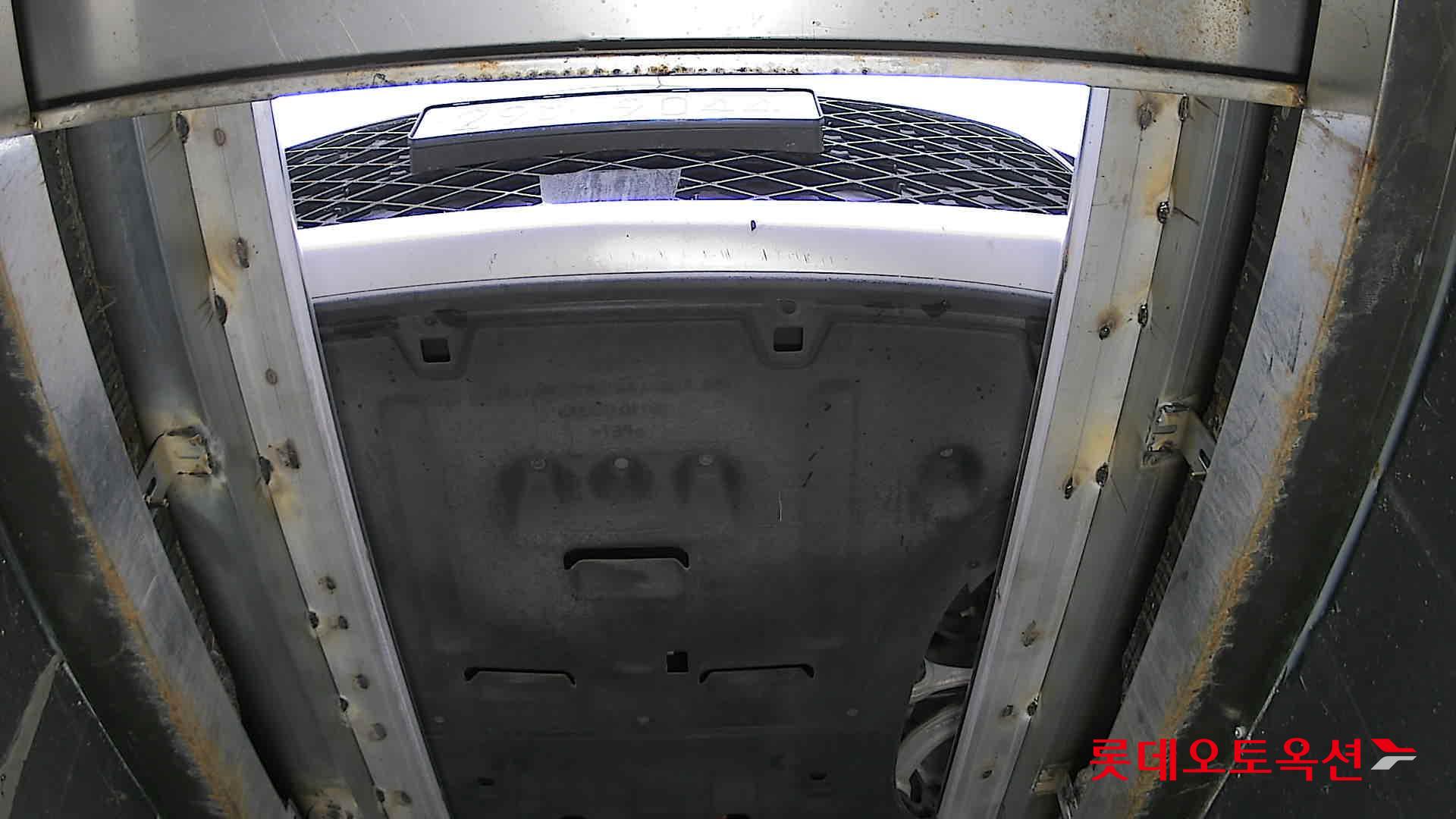 جينسس جي في 60