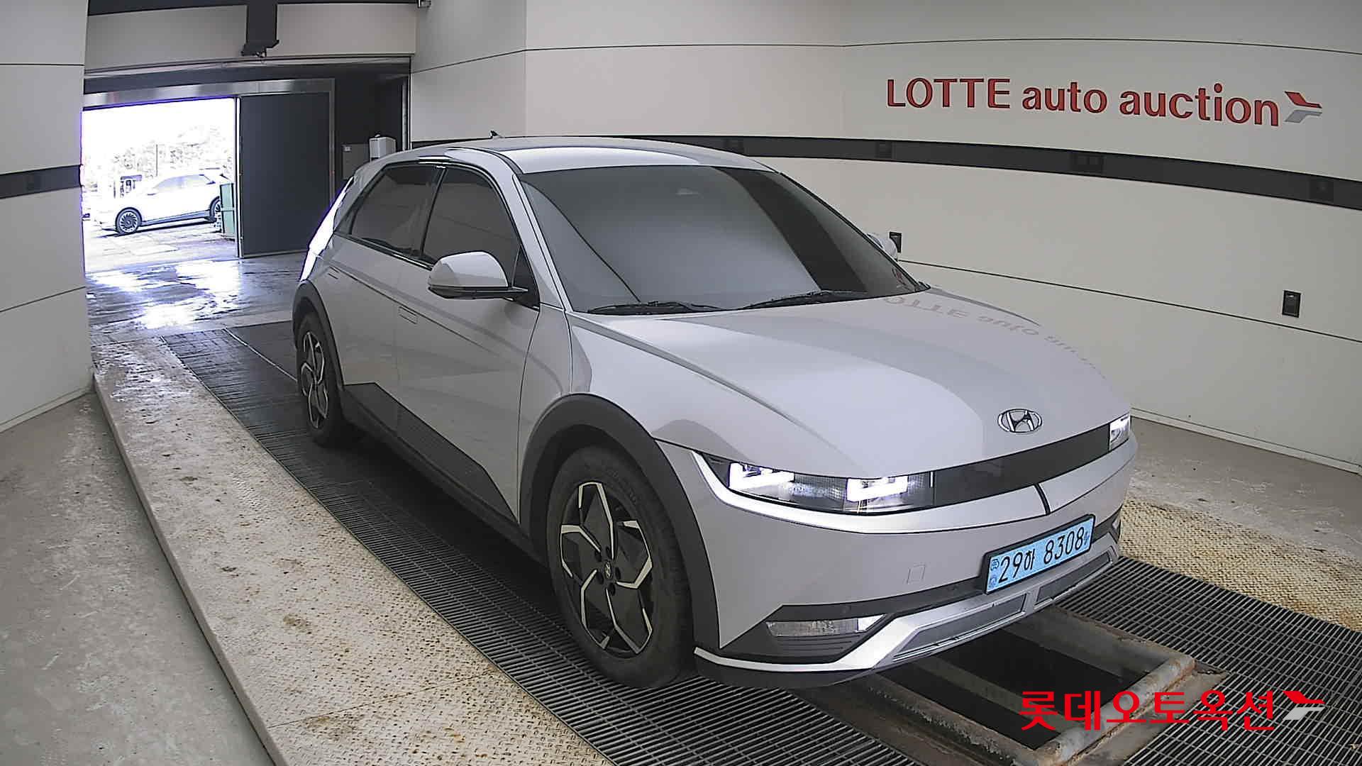 Hyundai IONIQ 5 2022 Cyber Grey Metallic из Кореи, фото 2