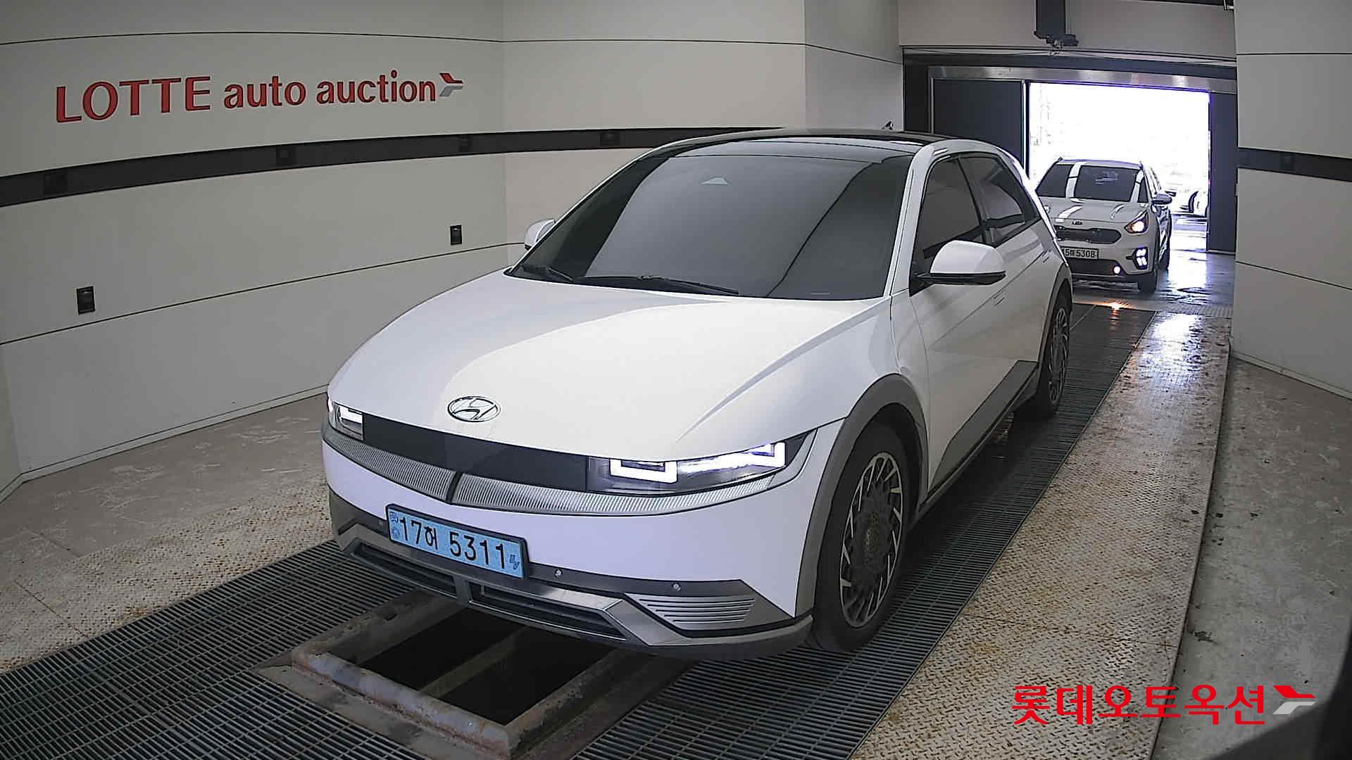 Hyundai IONIQ 5 2022 Atlas White из Кореи