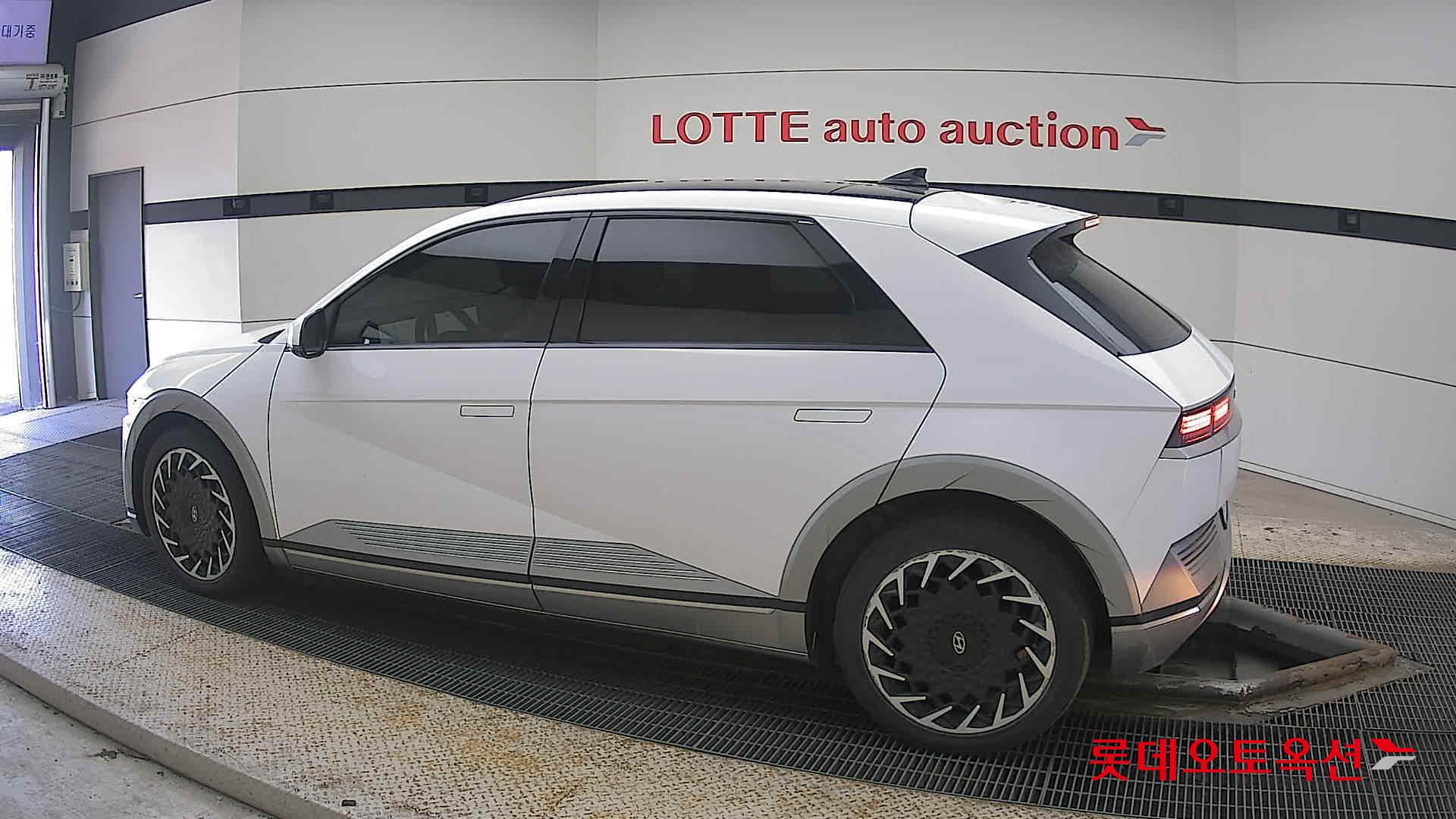 Hyundai IONIQ 5 id 3816362 из Кореи 11