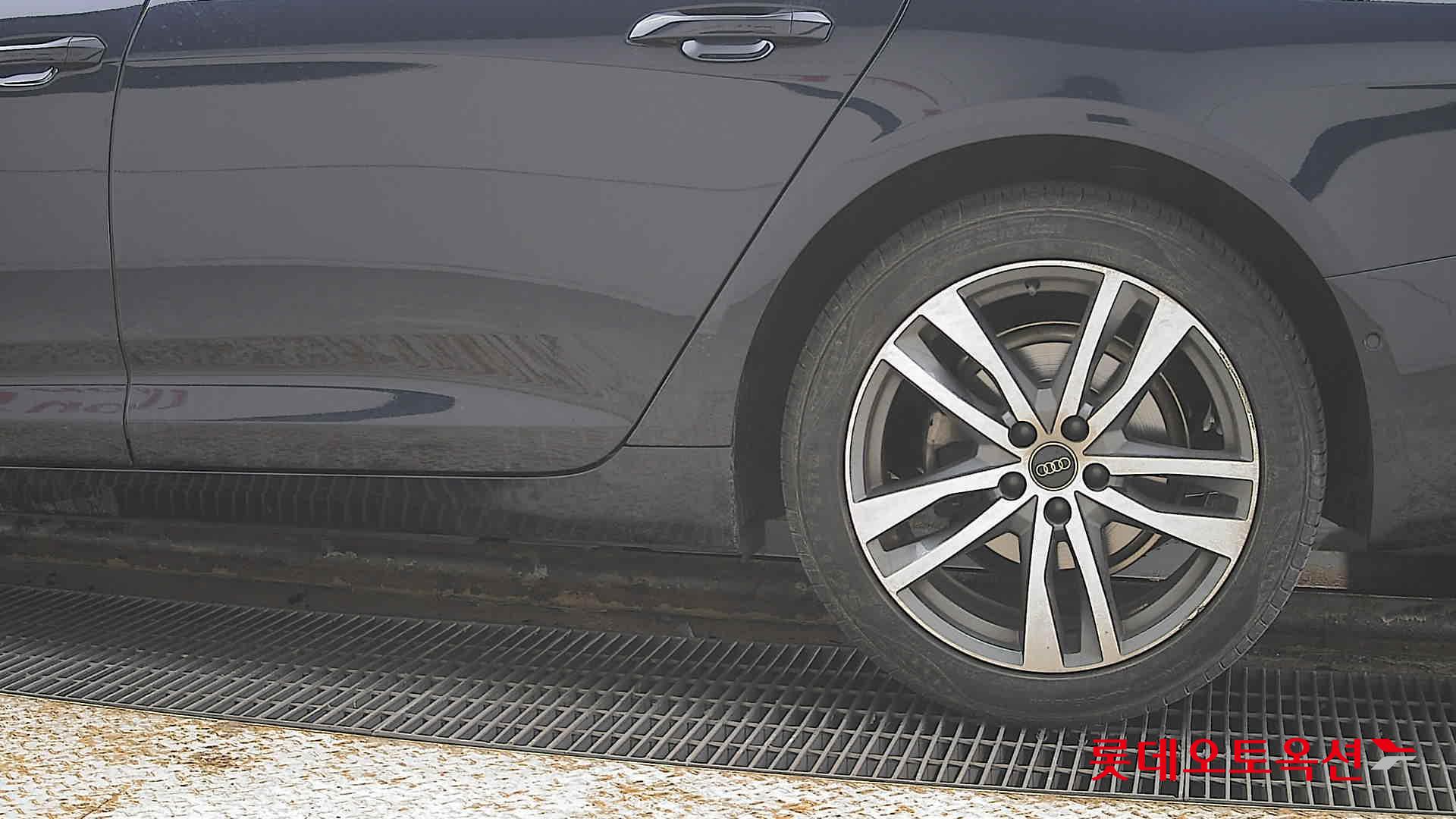 아우디 A6 2023 - 이미지 26