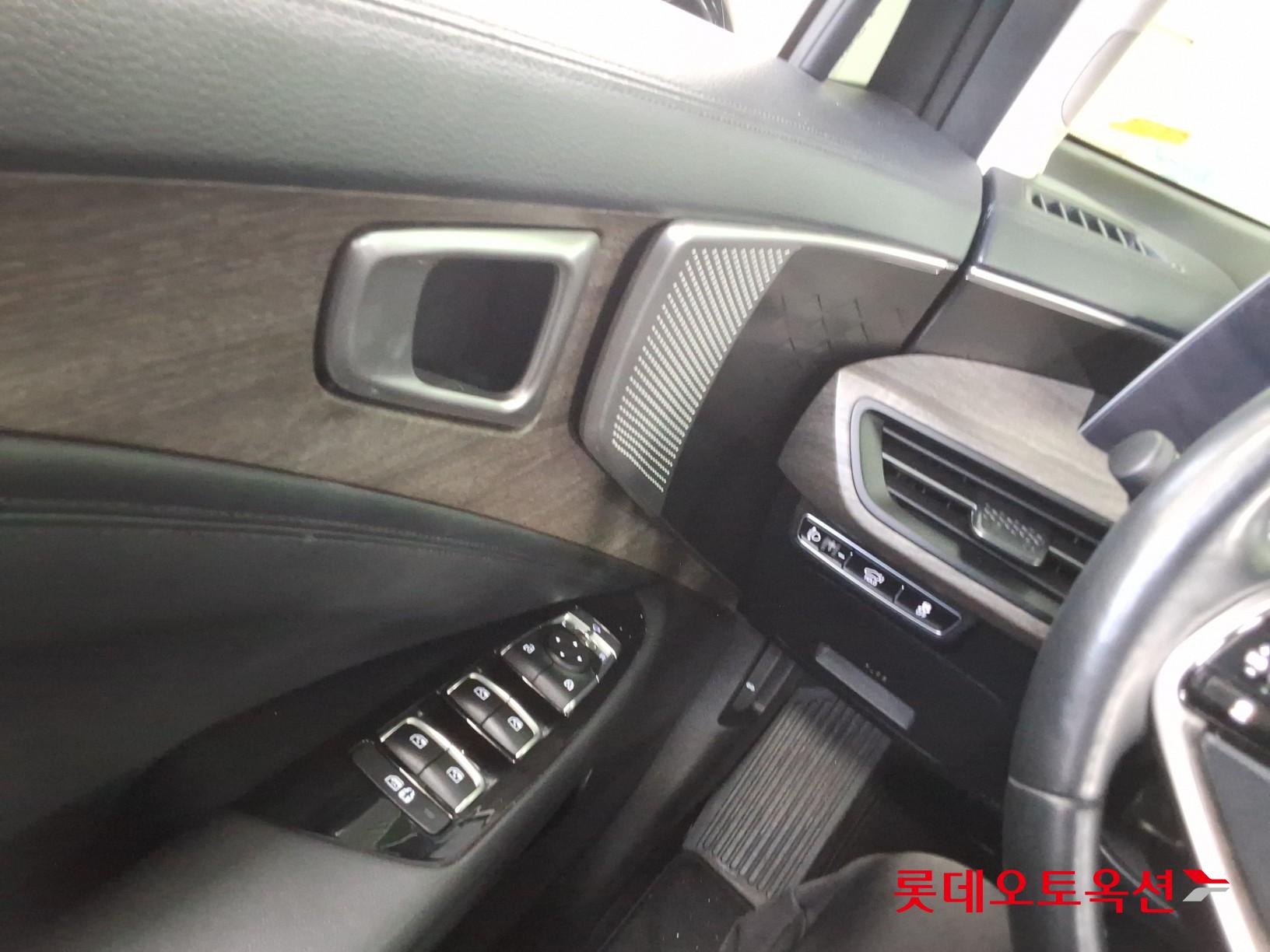 Kia K8 id 3822920 из Кореи 28