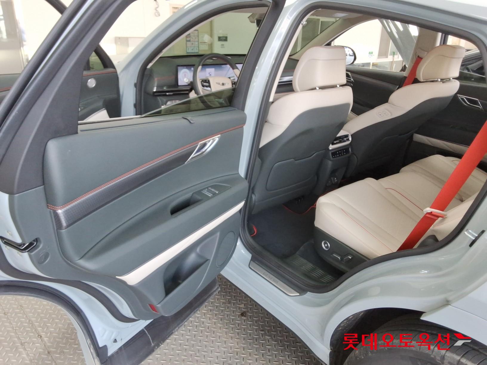 Hyundai GV80 Coupe (GV80 Coupe) id 3803729 из Кореи 36