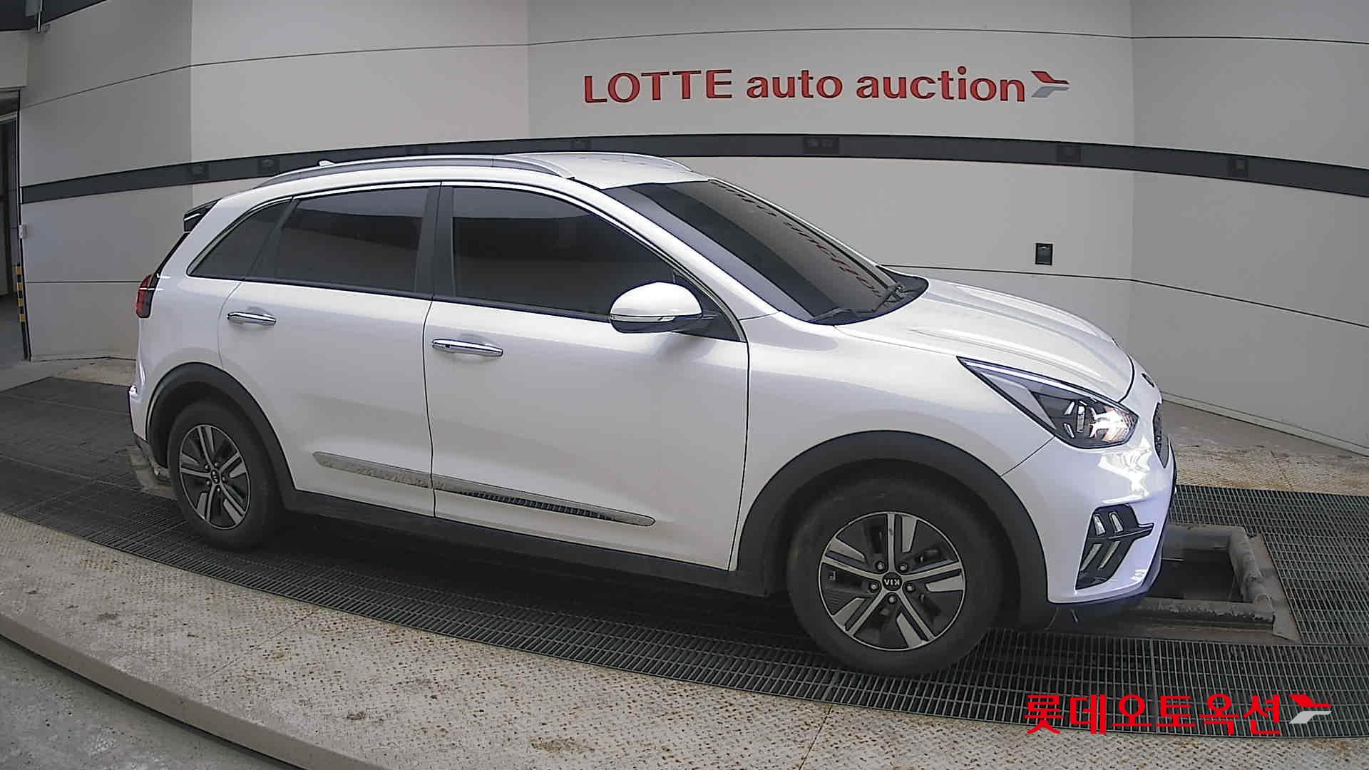 Kia Niro Hybrid id 3816422 из Кореи 17